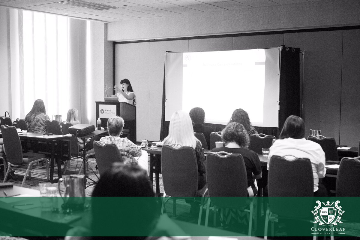 CannaUniv's tweet photo. Women leading women and it’s a wonderful sight! If you are a woman and want to enroll in CLU, use the code ten for 10% off of our 2020 class schedule. Also, check our website for women meet up’s and our executive women training classes to help you advance your business and career https://t.co/fzRgb0eToP