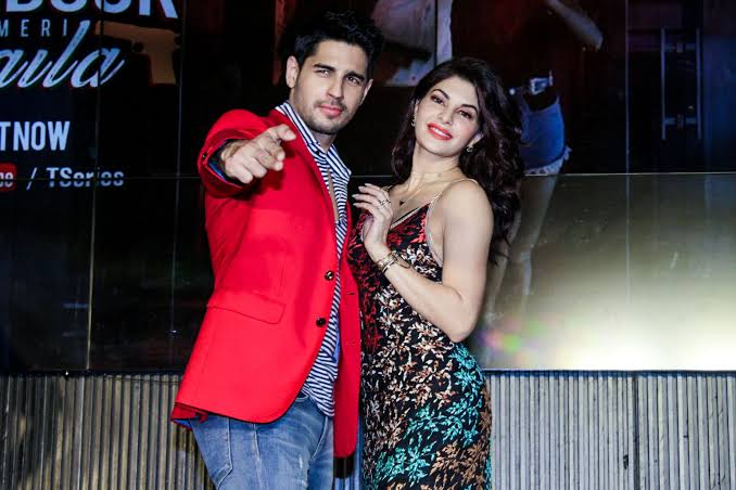 TasawarKhan89's tweet photo. Sid+Jakky= Chemistry
#SidLine
@SidMalhotra @Asli_Jacqueline
We want another movie of #SidLine together https://t.co/HjNP4hhoyS