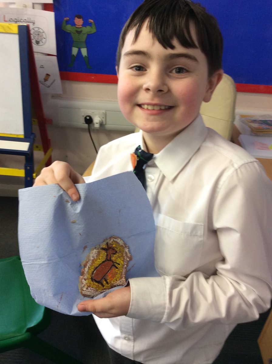 ASALeavers23's tweet photo. We have made some amazing clay artwork for our Aston Age topic. We used different art techniques to mimic what they used back then #lovinglearning #ASAart https://t.co/pW0BS6uyIp