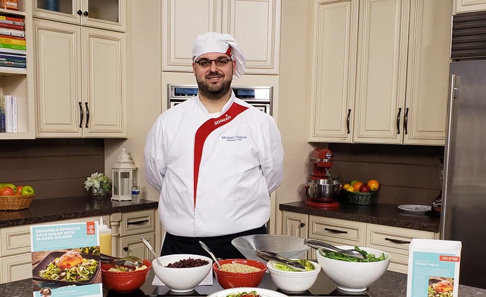 LifeAtSodexoUSA's tweet photo. Happy Pride in Foodservice Week to our outstanding foodservice employees at Sodexo! We couldn't be more excited to join in on @ANFP's celebration because this week is about YOU! Thank you for making each day a better day for those we serve. We applaud you! #PIFSW20 https://t.co/acbHAJ95XI