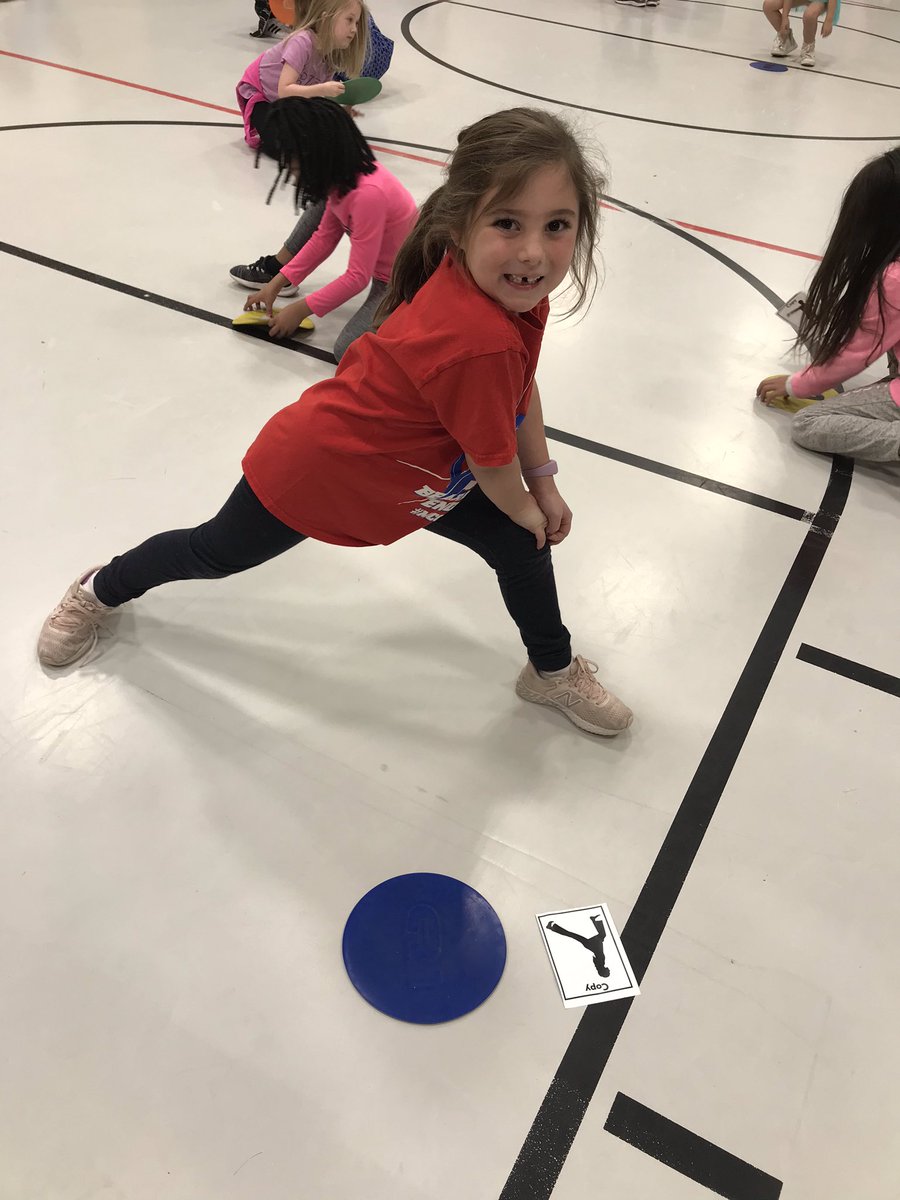 McCallPhysEd's tweet photo. We talked about shadows after Ground Hog’s Day...we copied silhouettes with our bodies! 
#GrowingGreatness #McCallElementary #HurrySpring https://t.co/DHyGjANhOj