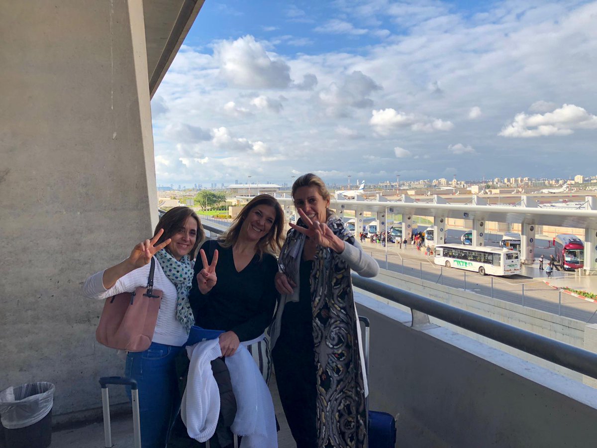 SetVeintiuno's tweet photo. Ya han aterrizado nuestras compañeras de #SetVeintiuno en Tel Aviv ¡Estamos muy atentos 🧐@manuelalara @mbonet2 @chazagan y con ganas de que llegue mañana y conocer a los ganadores! #PremiosQIA #Habilidades21 https://t.co/KORzcKnUF8