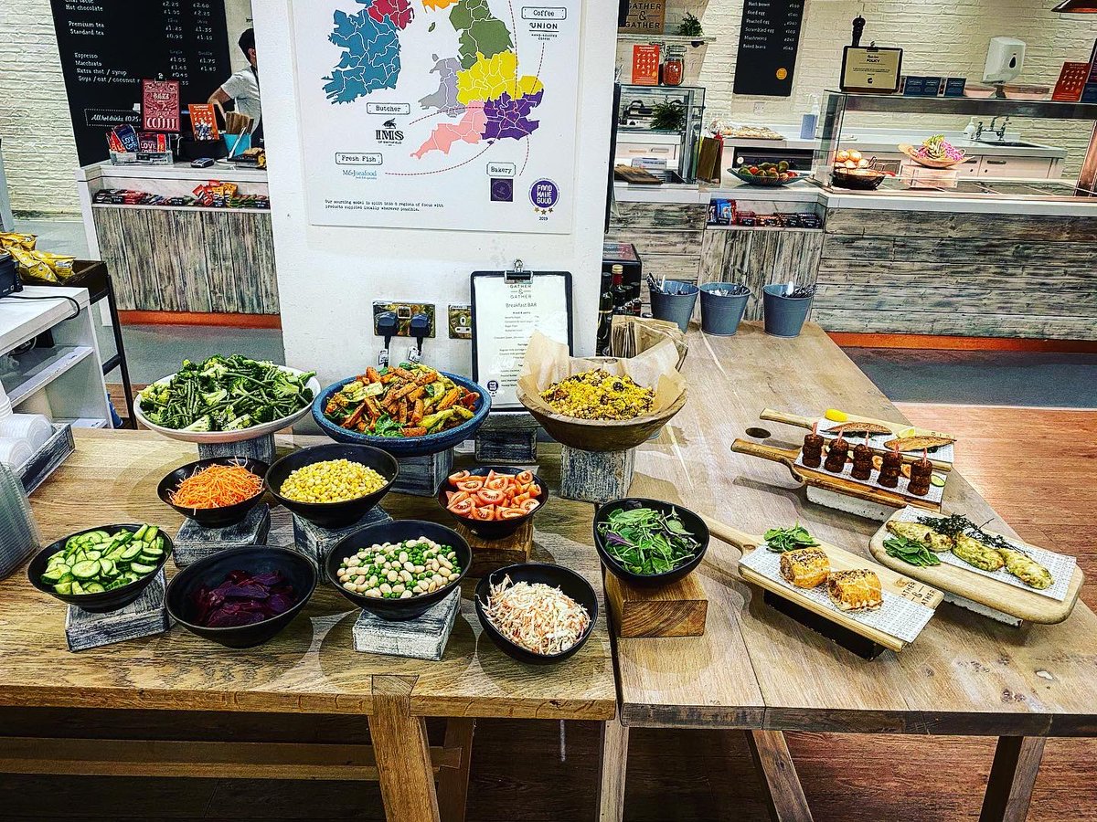 Erjan_2010's tweet photo. Jamaican Jerk Chicken or Sweet Potato &amp; Okra Stew with Rice &amp; Peas served with Red Cabbage Slaw &amp; Plantain

#Gatherandgather
#work
#33obs https://t.co/ZgdIasELbL