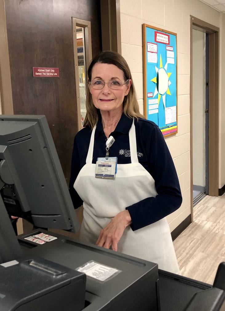 saintlukeskc's tweet photo. For the 29th annual Pride in Foodservice Week, we want to thank our food service team at Crittenton Children's Center who work tirelessly to support our staff and children with nutritional and delicious food 365 days a year! We applaud you! #PrideDedicationCelebration #PIFSW20! https://t.co/J2doqnwbL6
