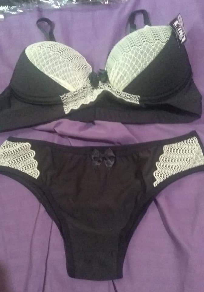 BarcelloosFg's tweet photo. Bom dia, meninas esses são alguns modelos que tenho para vender, quem dizer da uma olhada me chama na DM ou no meu whatsapp 022997306249. 🤗 Se puder dá um RT. https://t.co/SopZ0Pgu4q