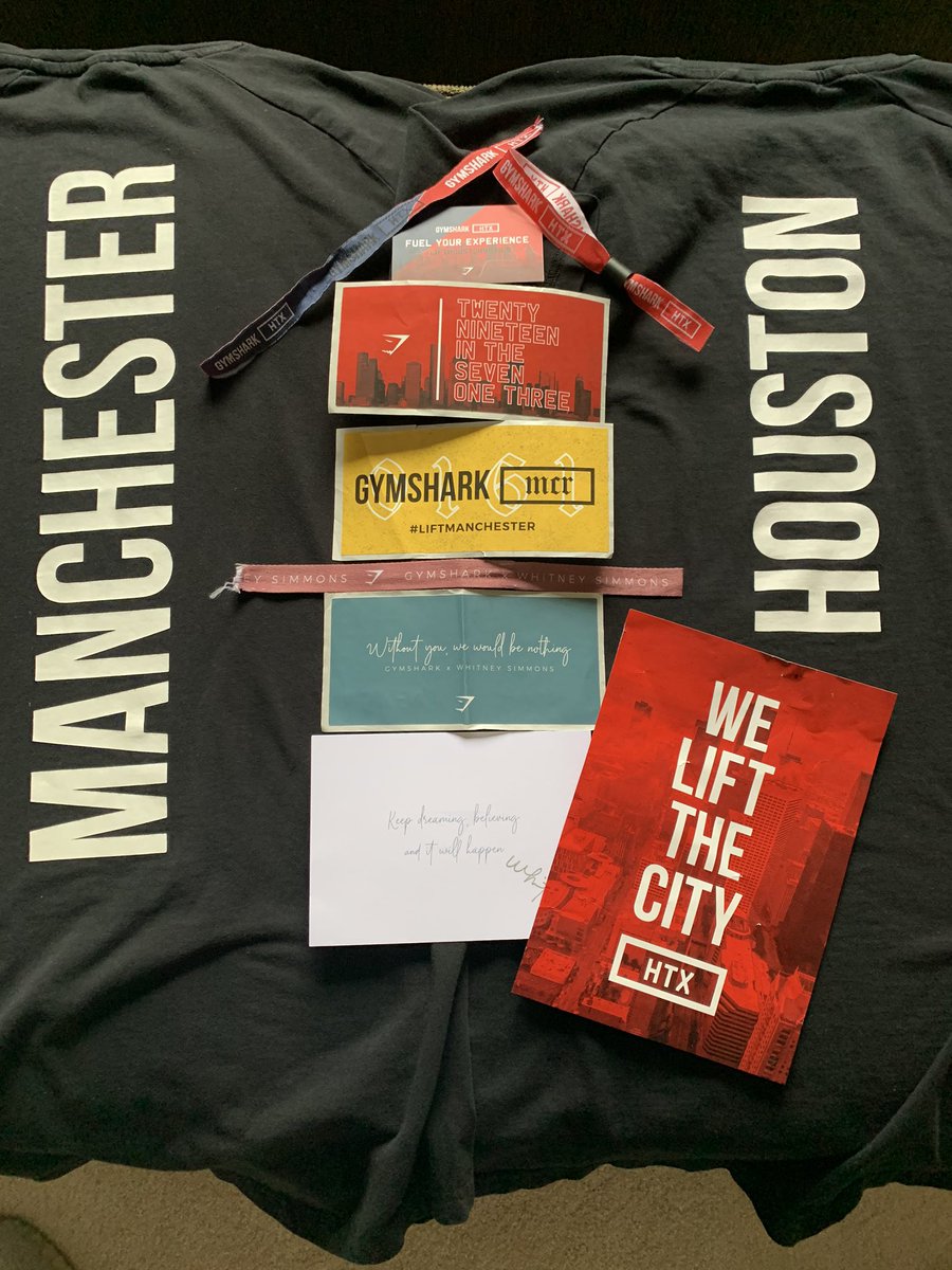 BrandonHeatz's tweet photo. 2019 was such a crazy year for @Gymshark and me I had a great time at all the events and these are all the items I kept from each one and shout out to @NoelMack_ for hooking me up at Whitney’s Pop Up, Won’t Forget🦈💪🏻 #LiftManchester #LiftHouston #gymsharkxwhitneysimmons https://t.co/II2B64n48J