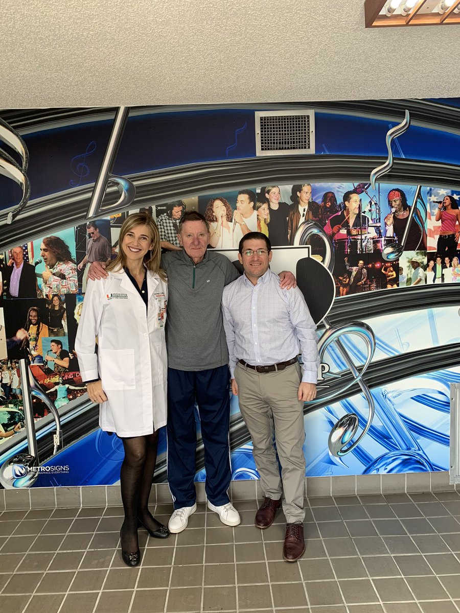 CarmenCalfa's tweet photo. Thank you @HeresHelp for hosting @Jessehmarks and @SylvesterCancer to share our commitment to #TackleCancer#InPursuitOfCure! We could not be more grateful for the support! 25 days to the annual #DolphinCancerChallenge! #DCC with me! https://t.co/fORFMh5lXH