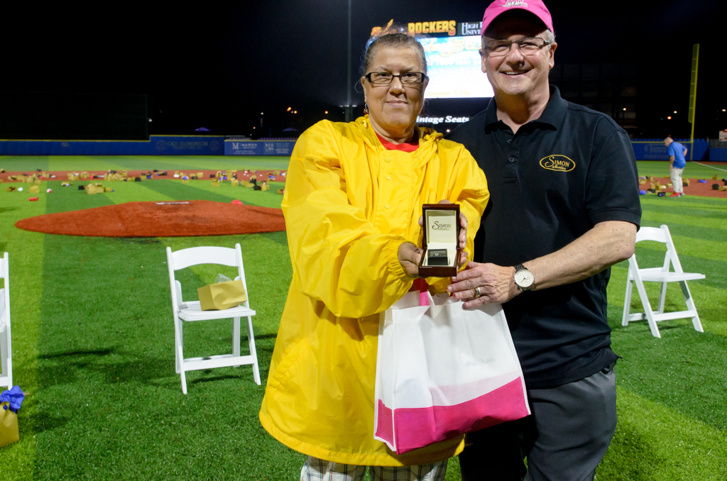 RockersBaseball's tweet photo. Our #DiggingForDiamonds contest is back for another year! Increase your chances to win by visiting @SimonJewelersNC & registering to win one of two diamond prizes valued at $2,000 each on August 29th!
https://t.co/XDUMw6Uaez https://t.co/XeWX5ljRPY