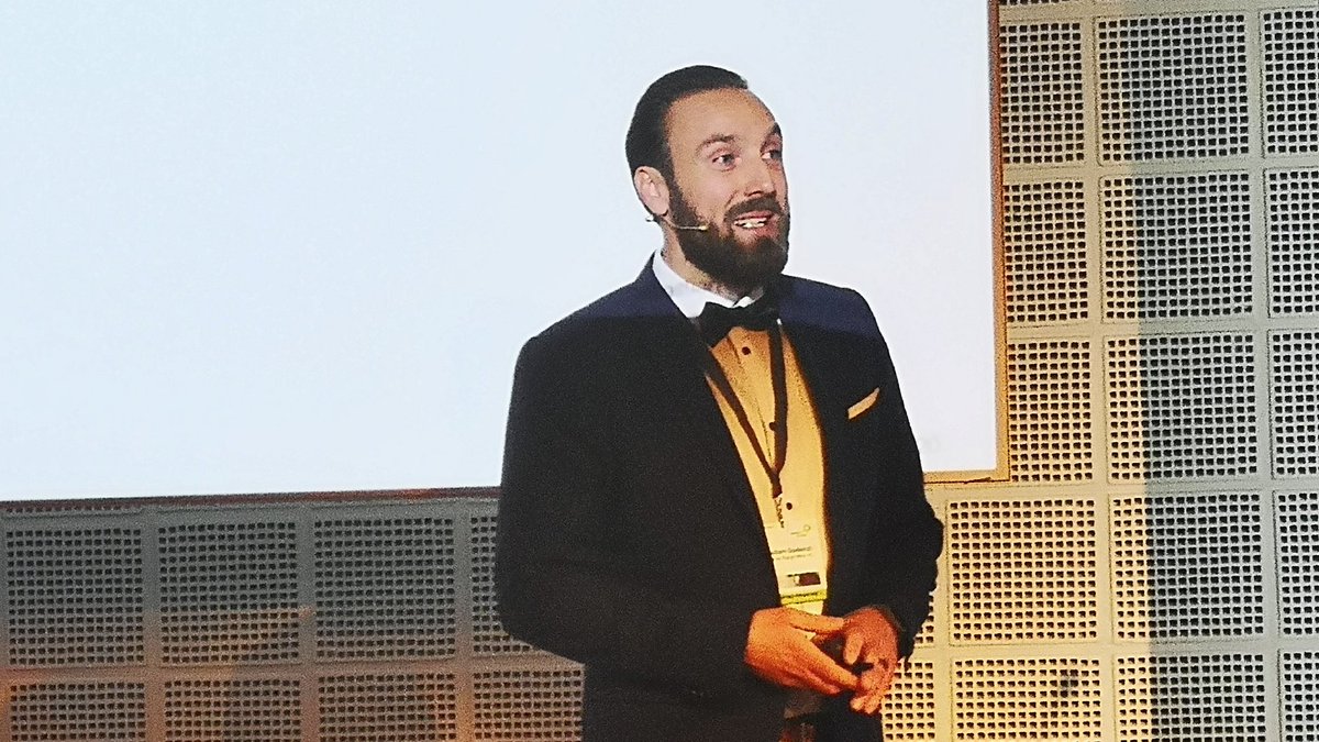 CEtoday_ch's tweet photo. Von Human Centric Lighting über Lichtemissionen bis hin zu Blaulichtgefährdung - diese Themen wurden am Swiss Lightning Forum im @CongressBasel diskuttiert. #lichtspricht https://t.co/FE1ibRT1Jp https://t.co/o1PmYKwb8F