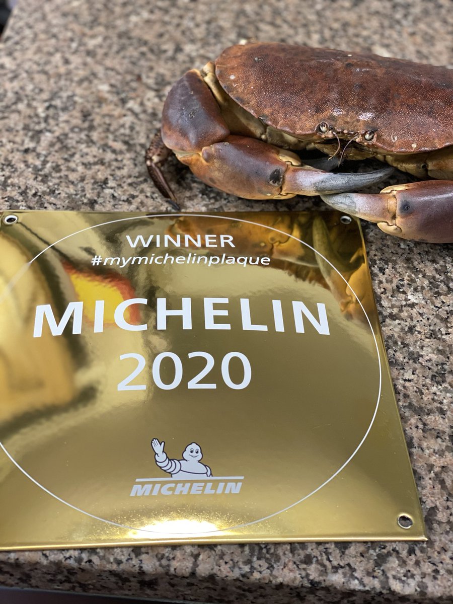Neptunechef's tweet photo. Great start to the New Year thank you @MichelinGuideUK the 🦀 said he doesn’t need me I said don’t be SHELLFISH 😂😂#oldjoke #kitchenhumour #NorthNorfolk #OldHunstanton https://t.co/SUSRXVSmQC