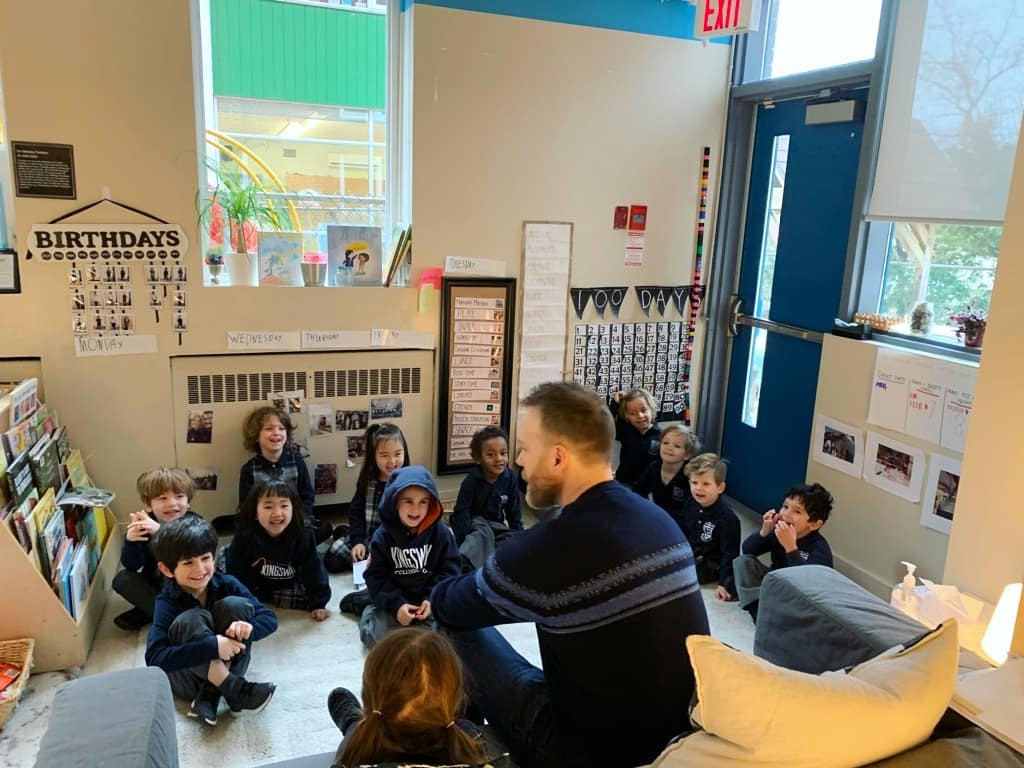 KCSMatters's tweet photo. JK students love when a Mystery Reader visits their classroom. #KCSELP #QuestionAndBeCurious #ListenToUnderstand #RespondWithAweAndAppreciation #ShareWhatYouKnow https://t.co/deNfhkr3TS