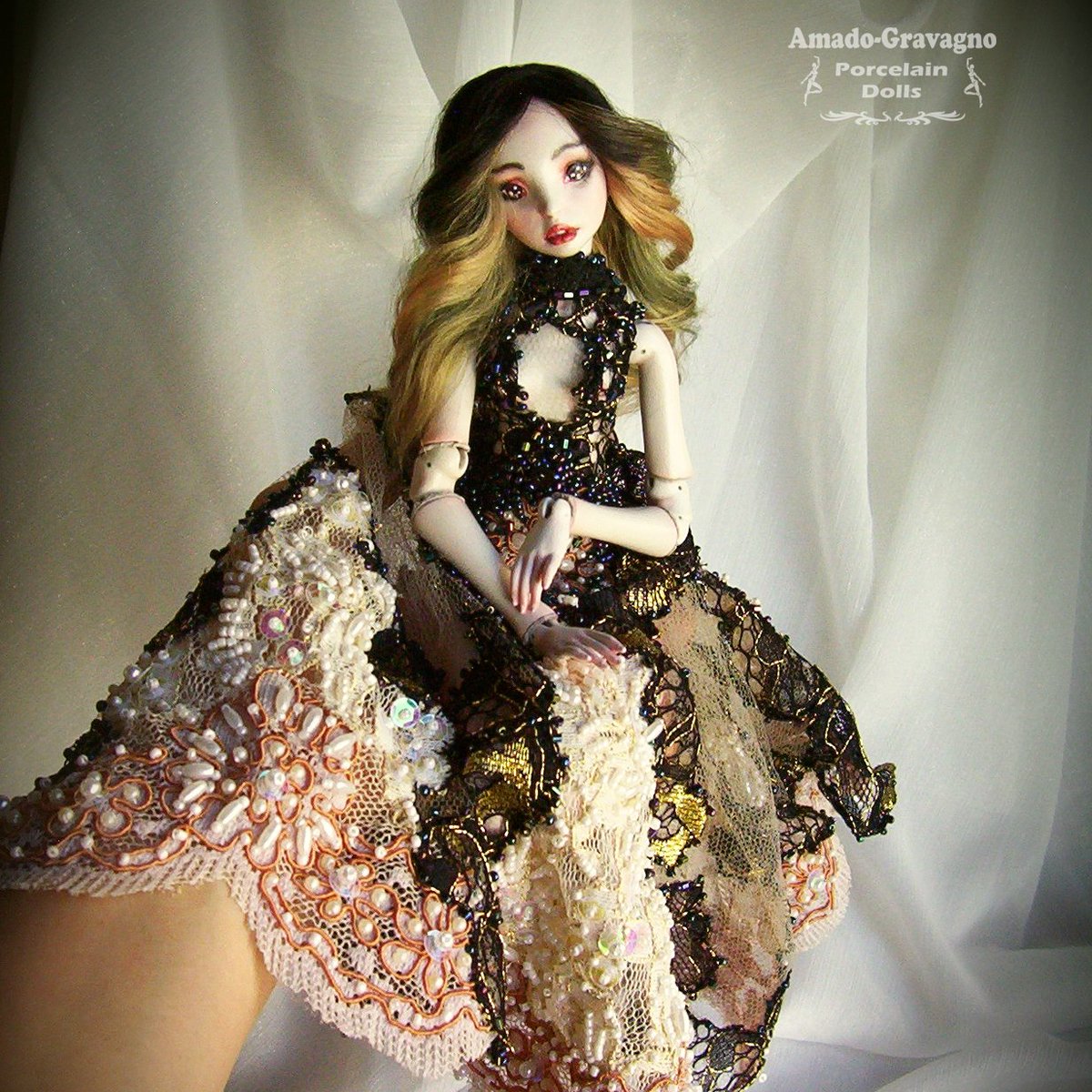 porcelainbjd's tweet photo. The Moon dress is ready! #argentinaBJD #balljointeddolls #handsewing #handmade #embroidery #ooak #porcelainbjd #bjd #arteargentino #bahiablanca #diseñoargentino🇦🇷 #originalart #directodeautor #dollphotography #dollpic #bjdphoto #fashiondolls #bjdfashion #beadwork #lacework https://t.co/696JsYVdcf