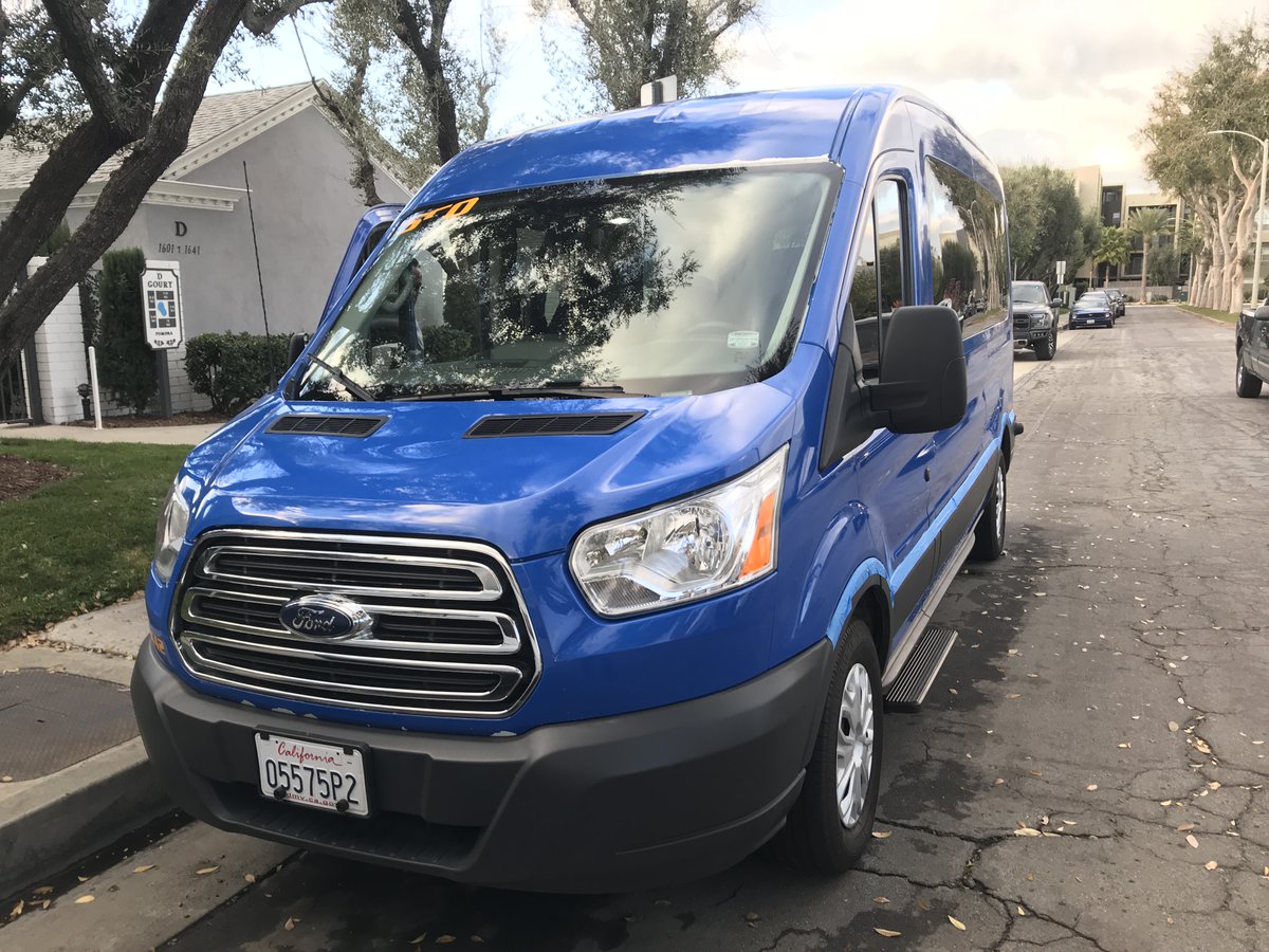 Cadetail1's tweet photo. Let our experienced car care specialist #clean, #polish, and #detail your #car, #van or #truck.  We detail right on-site at your #home or #office and bringing everything we need to perform your detail. (714) 402-7197 #autodetailing #waxcars #orangecounty #newportbeach #irvine https://t.co/3RyhYP2bxE