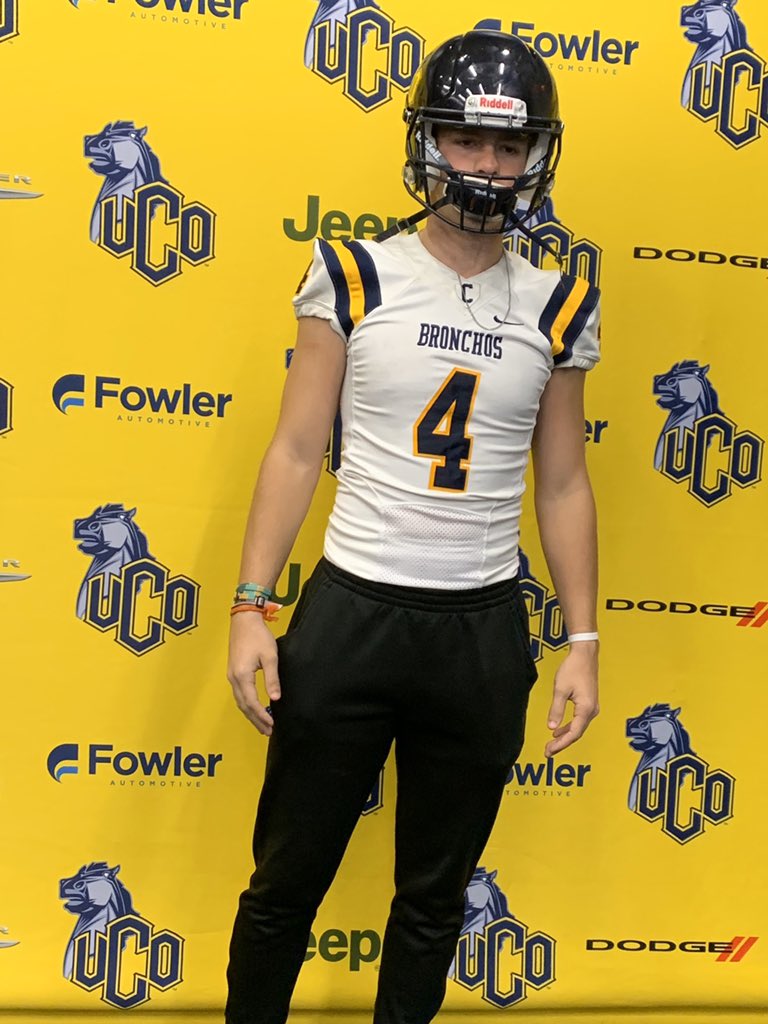 jkpaden4's tweet photo. Committed!!💙💛 #rollchos https://t.co/0s3hCtvnXh