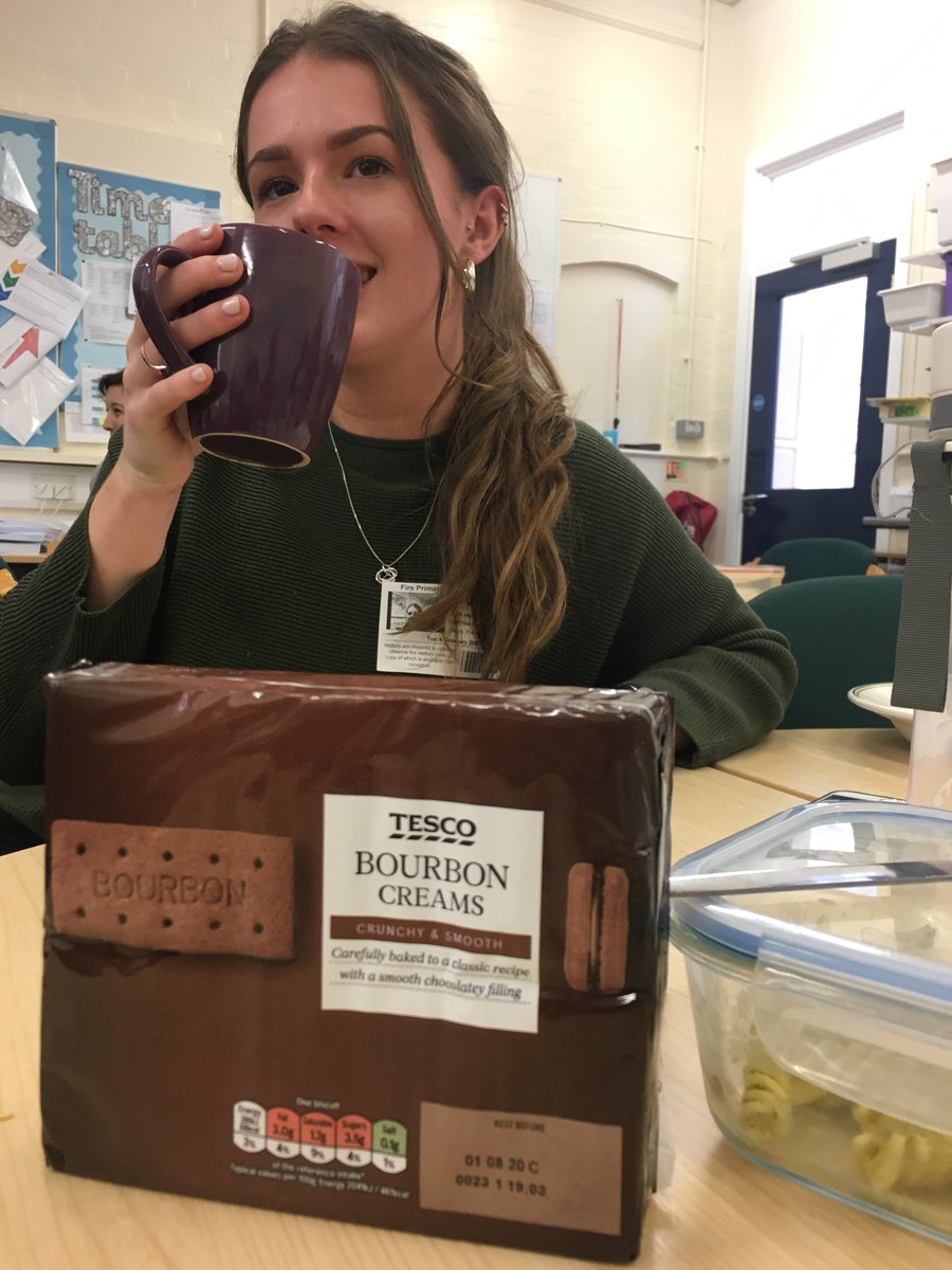 DEIRDRE BENCSIK tweet media