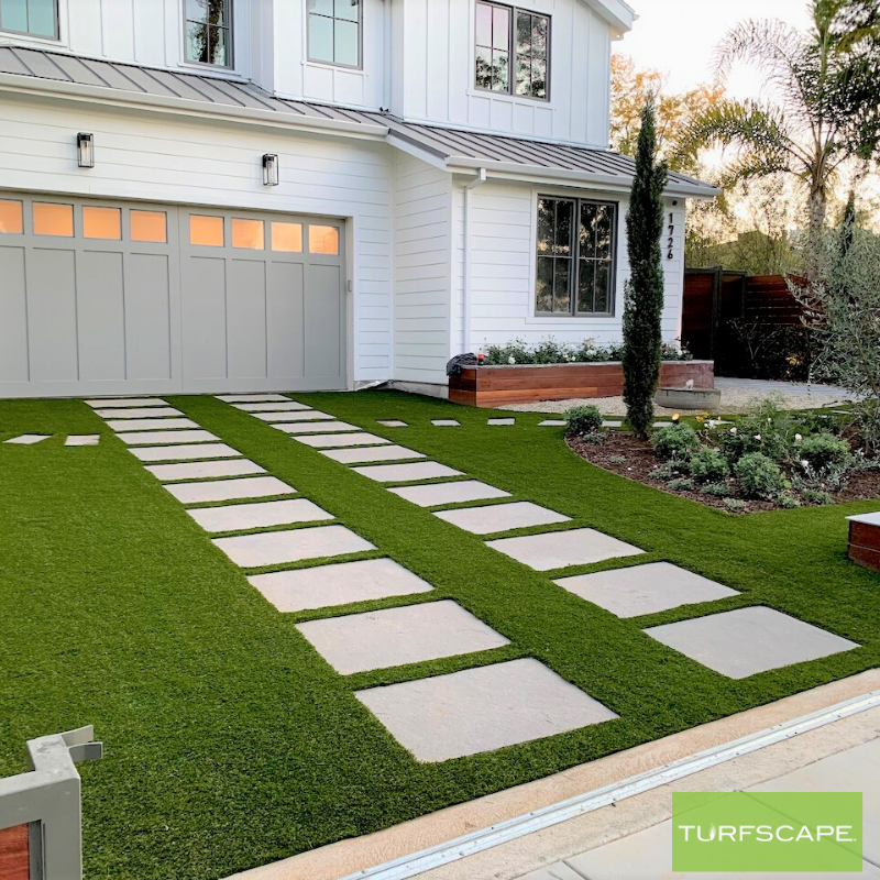actglobalturf's tweet photo. I bet you never thought your driveway could look this beautiful! Another stunning installation by our Beverly Hills partner, Turfscape Westside. Visit our website to see more installations we've completed across the globe! https://t.co/k3YAOyA6nq #TurfscapeTuesday https://t.co/2e6ldPAAk9