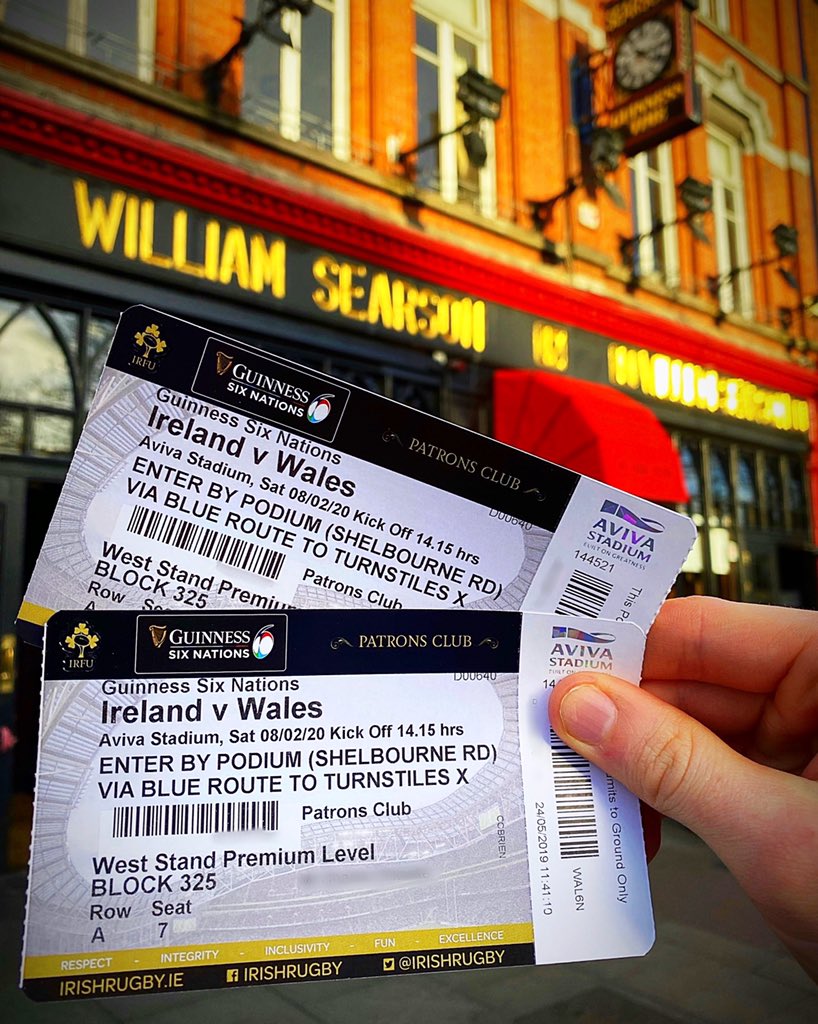 Searsons_Bar's tweet image. Searsons Match Days Are Back 
————————
We’re looking to send two happy customers to the Ireland 🇮🇪 v Wales 🏴󠁧󠁢󠁷󠁬󠁳󠁿 game this weekend! 
————————
Like, RT &amp;amp; Tag your match day buddy to be in with a chance of winning! 
#searsonsmatchdays #chawkepubgroup #barsofdistinction