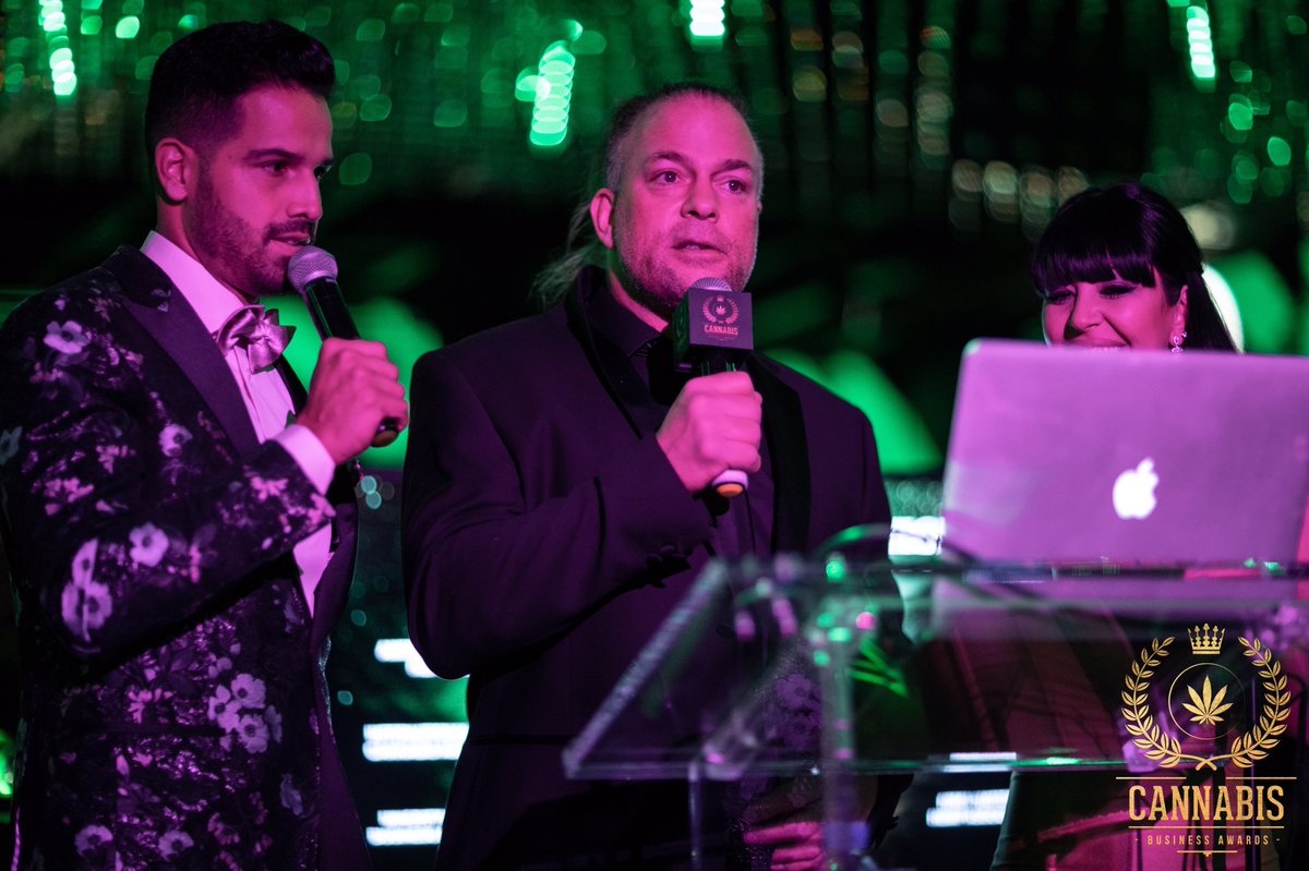 cannabis_awards's tweet photo. Pro-wrestler Rob Van Dam speaking truth at the 2019 International Cannabis Business Awards Las Vegas @HakkasanLV #cba #cbaglobes #cannabisawards #cannabizawds #cannabisbusinessawards https://t.co/b4YSQ8RnaP