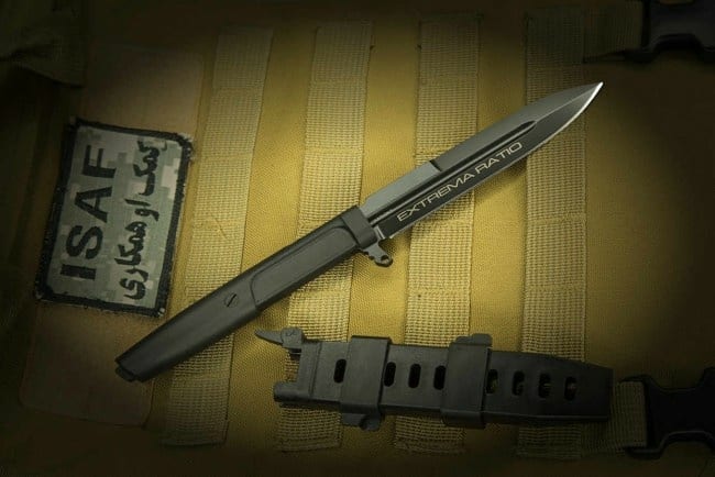 Extrema__Ratio's tweet photo. Extrema Ratio Requiem Black! Credits: ©Foto by Coculo Papagni for Extrema Ratio 
https://t.co/mpHq2TGBhs
#extremaratio #requiem #extremaratiorequiem #brandnew #knife #knives #fixedknife #knifenut #coltello #knifeporn #knifeparty #knifefanatics #knifecommunity #coltelli #cuchillo https://t.co/S2Y3GpexqW
