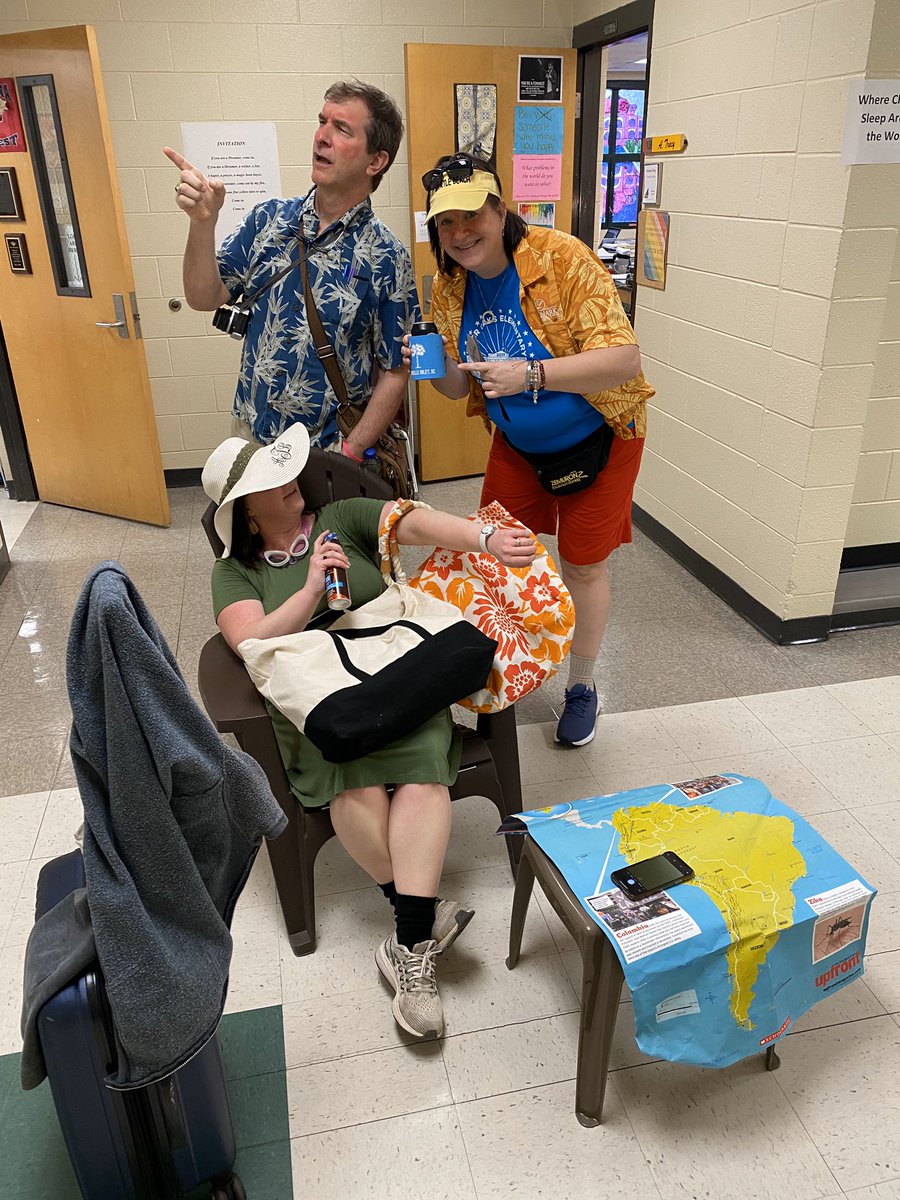 MrsBaneCFHS's tweet photo. I ❤️ Myrtle Beach. #SpiritDay #tackytourist #SweetheartWeek #CFPantherLife https://t.co/kgEC3ZsI93