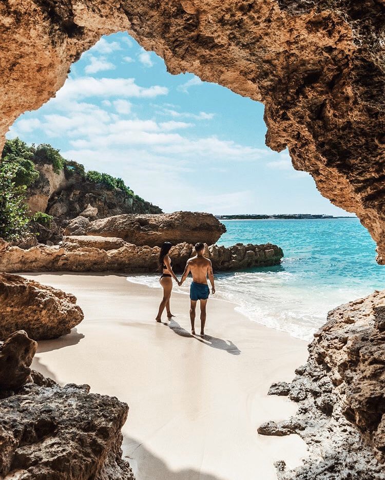 pinkmakomedia's tweet photo. We had the pleasure of working with @Missangievilla and #JeremyAustiin assisting them with finding some unique locations on the island. Visit their pages for more stunning shots. ✨
#PinkMako #YourDigitalNavigators #Anguilla #LuxuryTravel #AnguillaBeaches #TravelPhotography https://t.co/6R2m4kDs0a