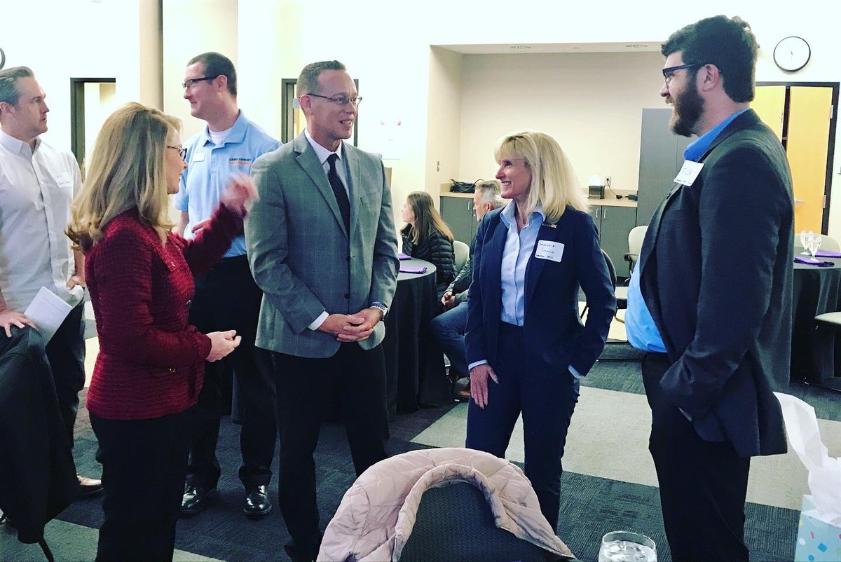 FrancisTuttle's tweet photo. We had some special guests yesterday! Two representatives from @LemelsonMIT visited our #Biosciences &amp; #Medicine and #Engineering Academies. Their visit concluded with #InvenTeam students presenting their research. We’re so proud of their hard work, and grateful for the support! https://t.co/l9DZNuVjLL