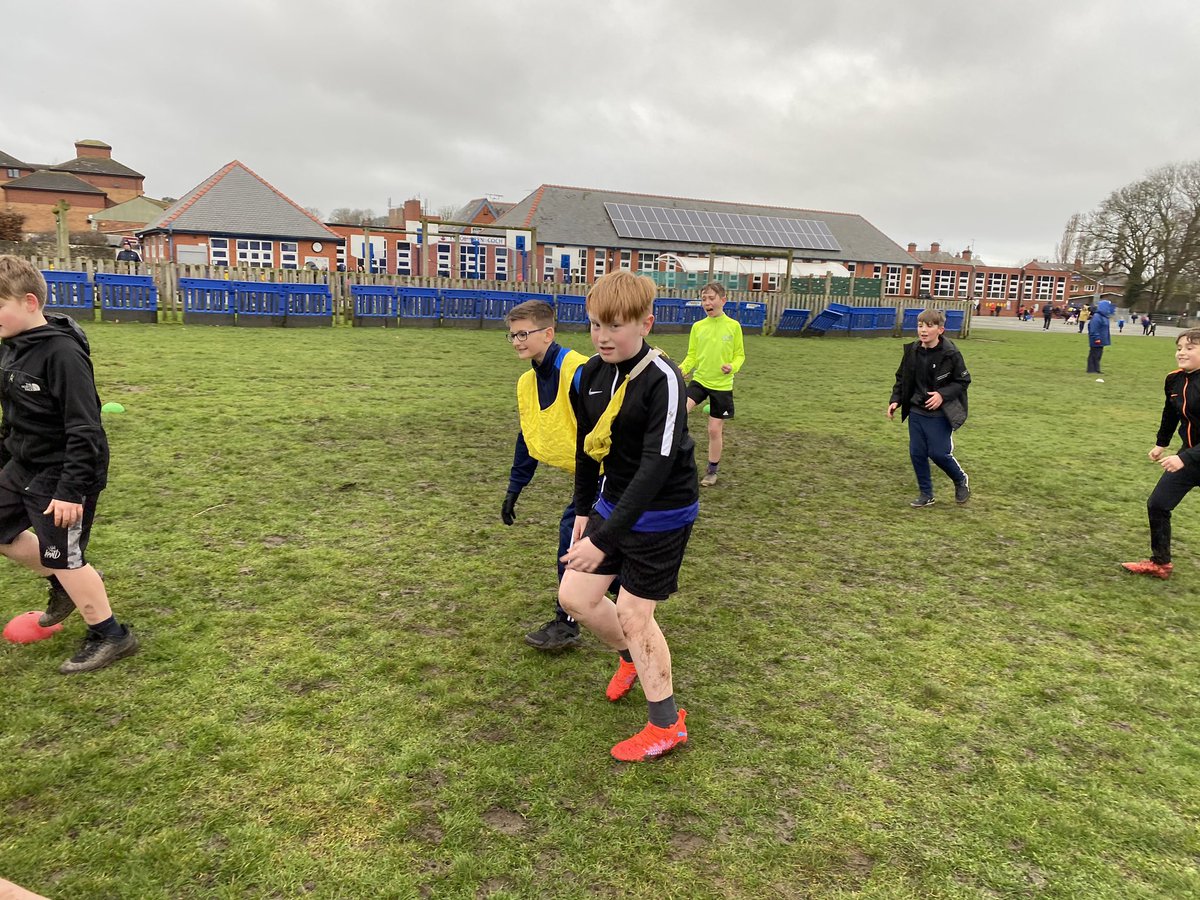 Year6BC's tweet image. More mud and skills, or skills and mud! #6HL #6SF