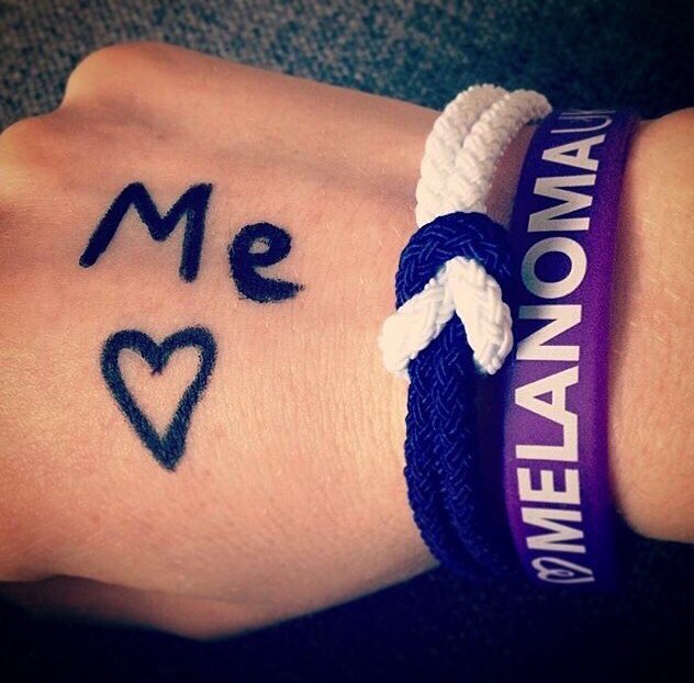 Holt1412's tweet photo. World Cancer Day π
Together we can beat cancer. I am unfortunate to have a diagnosis of cancer. I am lucky it was caught in the early stages. Look out for EVERYONE with a diagnosis of cancer #actofunity https://t.co/OXXGS5iyWT