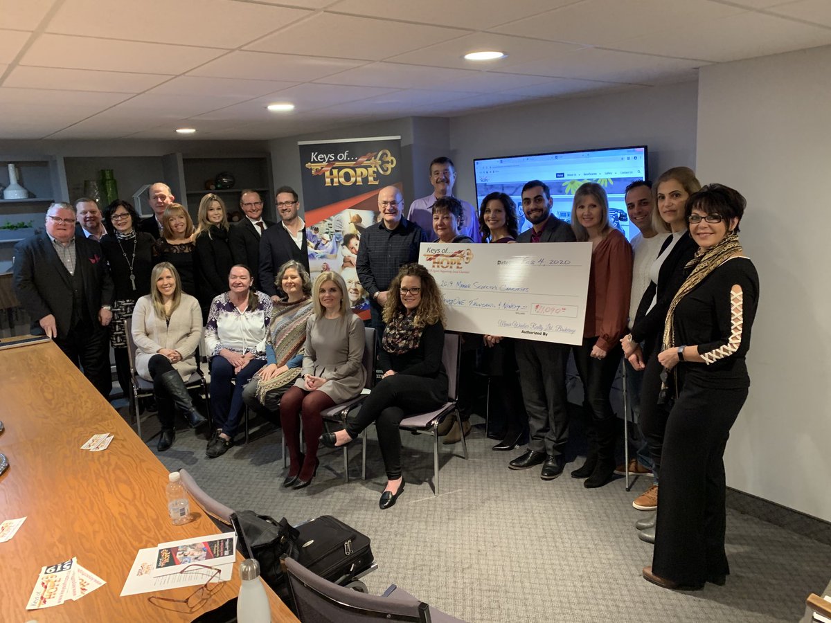 kwillism's tweet photo. Such an honour to be a beneficiary of ⁦@ManorRealEstate⁩ Keys of Hope along with #streethelp #brentwoodrecoveryhome #gracesfootprints #leoneresidenceforwomen #cmhawecb  #yqg #givewhereyoulive #realtorscare https://t.co/eMqcCIdMXG