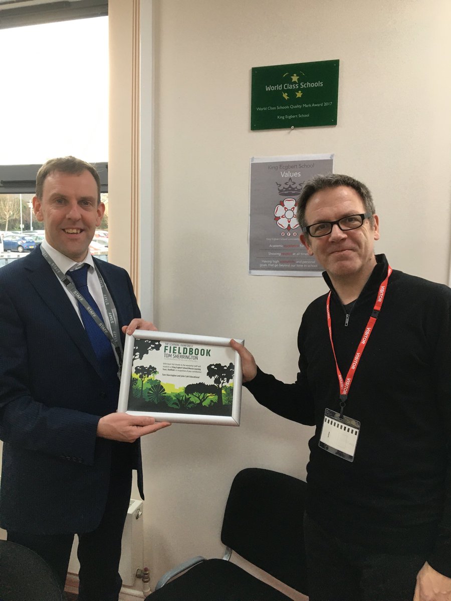 About to introduce ⁦<a href="/teacherhead/">Tom Sherrington</a>⁩ to give our TLG tonight as a gift in return for @kingecgbert  contribution to The Learning Rainforest Fieldbook