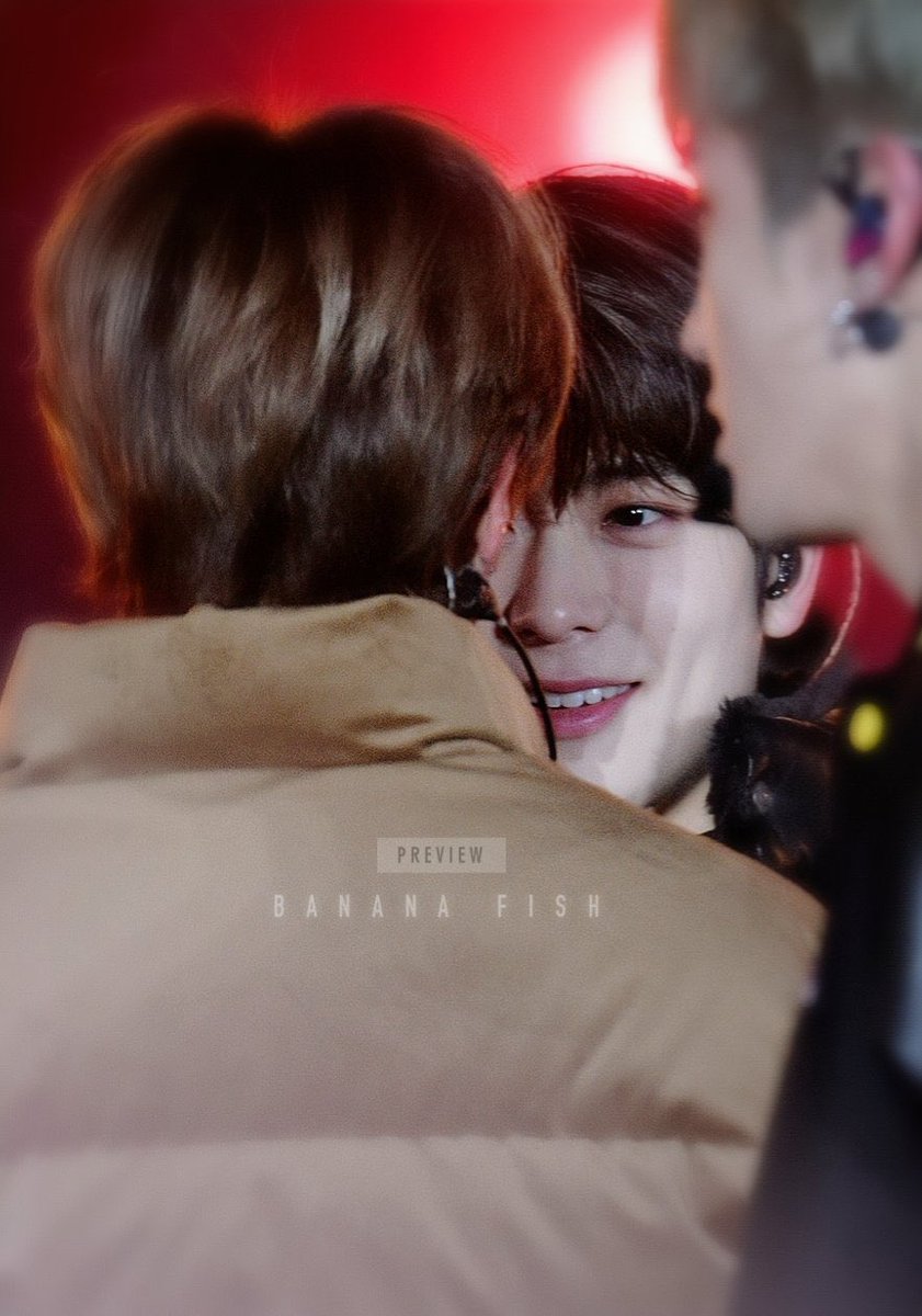 juliebaelin's tweet photo. สายตาแบบอ้อนมาก ;-; https://t.co/M0Jut1rzj9