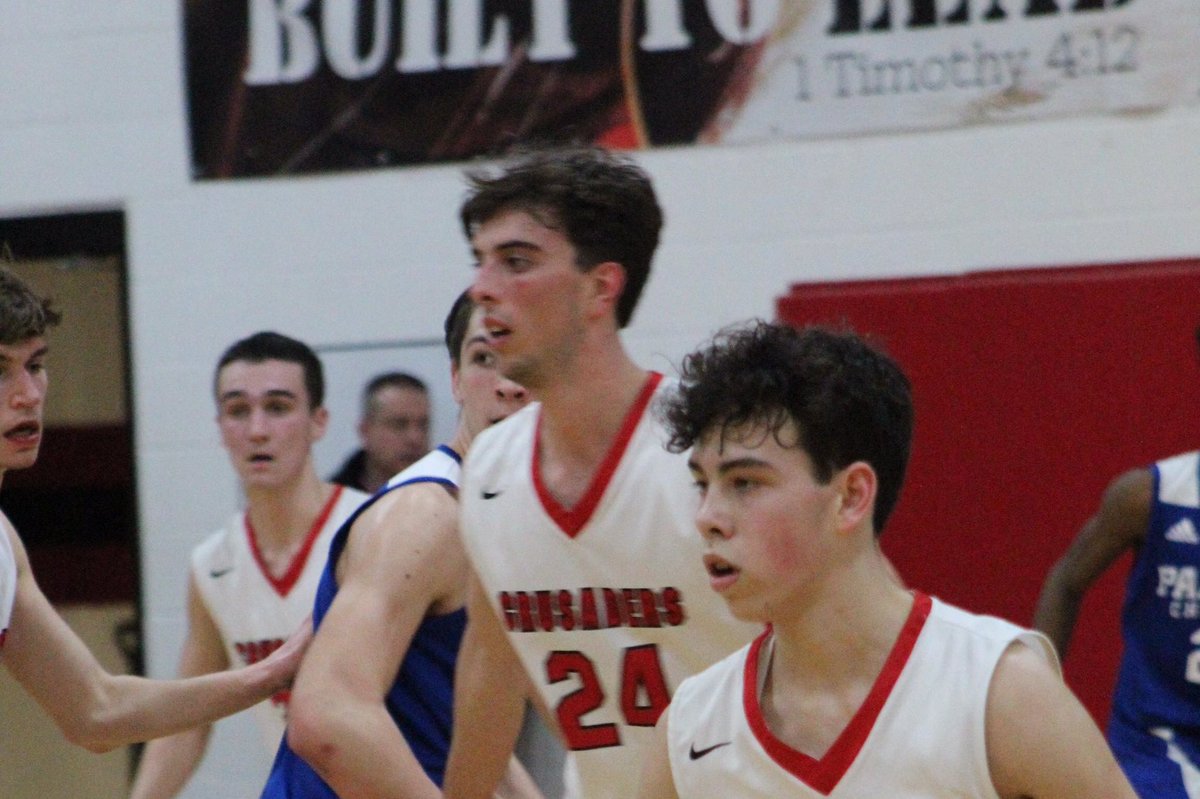 LuthNorthwest's tweet photo. 🏀Varsity &amp; JV Boys Basketball take on Our Lady of the Lakes at home tonight! Game times are 5:30 (JV) &amp; 7 (V). See you there‼️⛹🏽‍♂️🙌 📸:Katelyn Fry #GoCrusaders🛡 https://t.co/sojotjlCsg