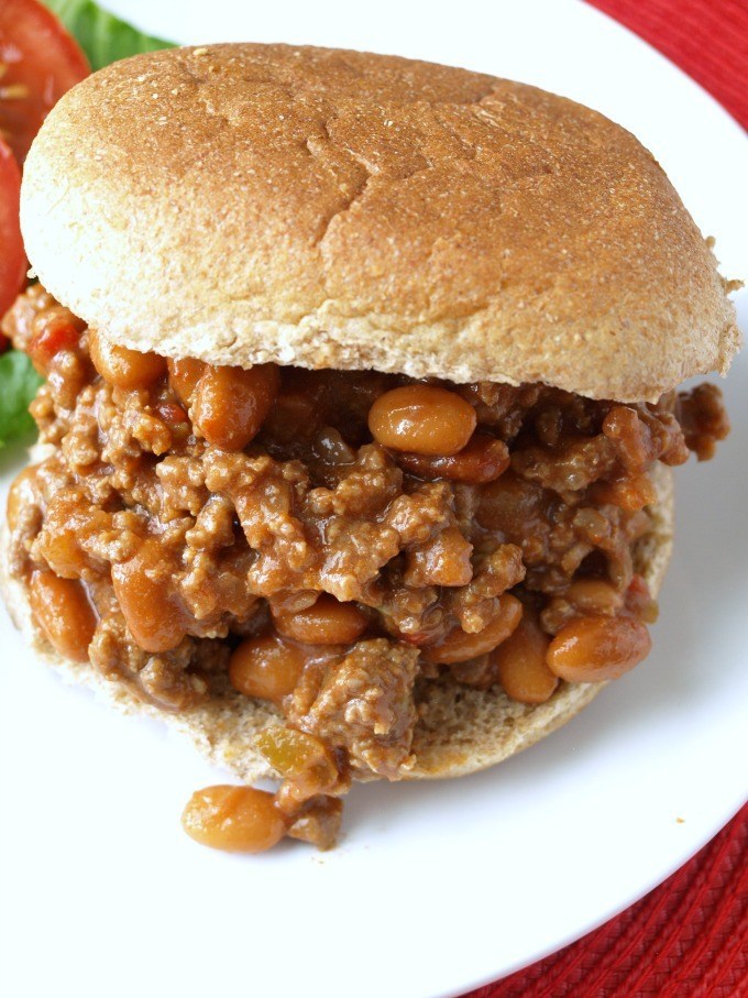 KitchenDreaming's tweet photo. Sloppy Joes are the perfect one skillet meal for not only a busy weeknight, but they are perfect to feed a crowd — like on game day. Adding beans makes them not only healthier for you but also very budget conscious. https://t.co/JN6OjePiY0 https://t.co/jlXec0HBCd