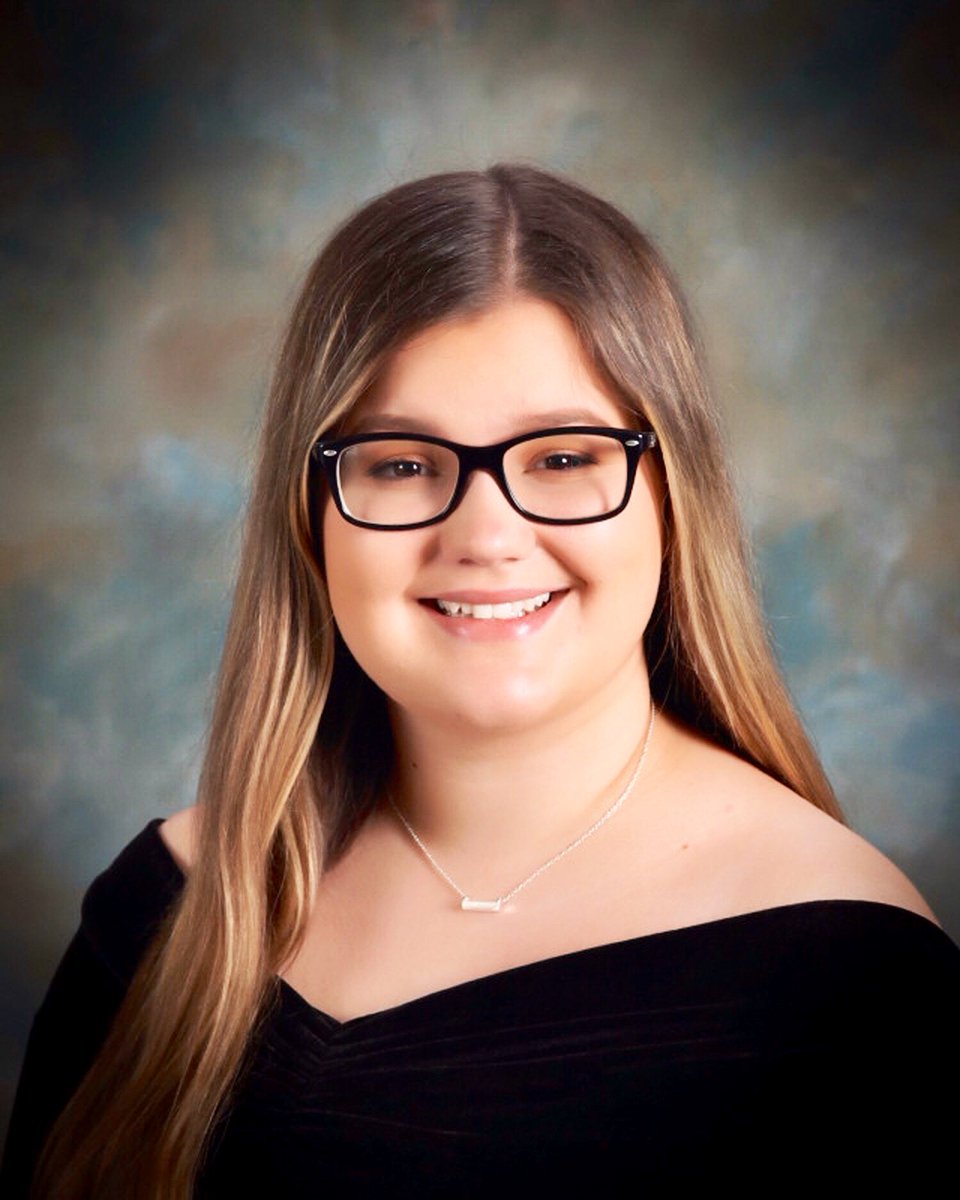 JameyAlcorn's tweet photo. Congratulations to Anwyn Shanahan &amp; Payton Rhoades for being named the @Pepperell_Pulse Class of 2020 Valedictorian &amp; Salutatorian! Super proud of these students for their academic prowess and extracurricular/community involvement! https://t.co/iRF2Bt6eXY