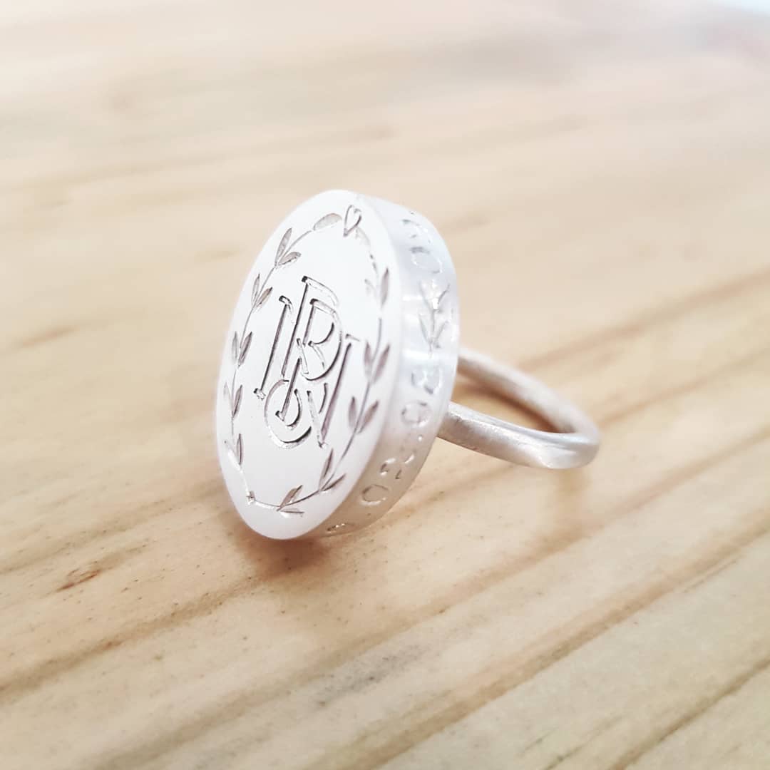 hellothula's tweet image. Valentine's day orders must be placed by Thursday 5pm! hellothula.co.za #handmade #capetown #jewellery #vday