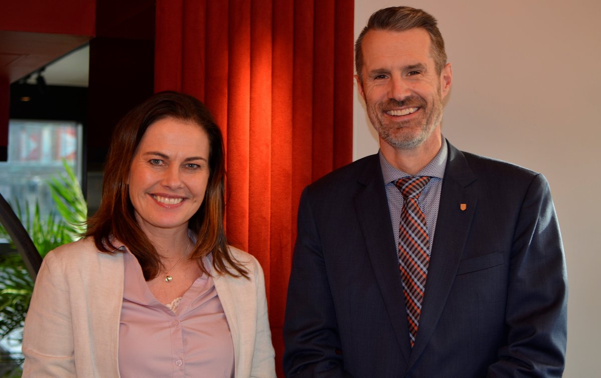 icde_org's tweet photo. ICDE General Secretary @TorunnG (Norway) and ICDE President @NeilFassina (Canada) meet in Oslo, Norway, for the first Executive Committee meeting of 2020.

Other EC members present: Carlos Alberto P de Oliveira (Brazil), @EbbaOssian  (Sweden), and @nichthus (New Zealand). https://t.co/8SGYN6SePi