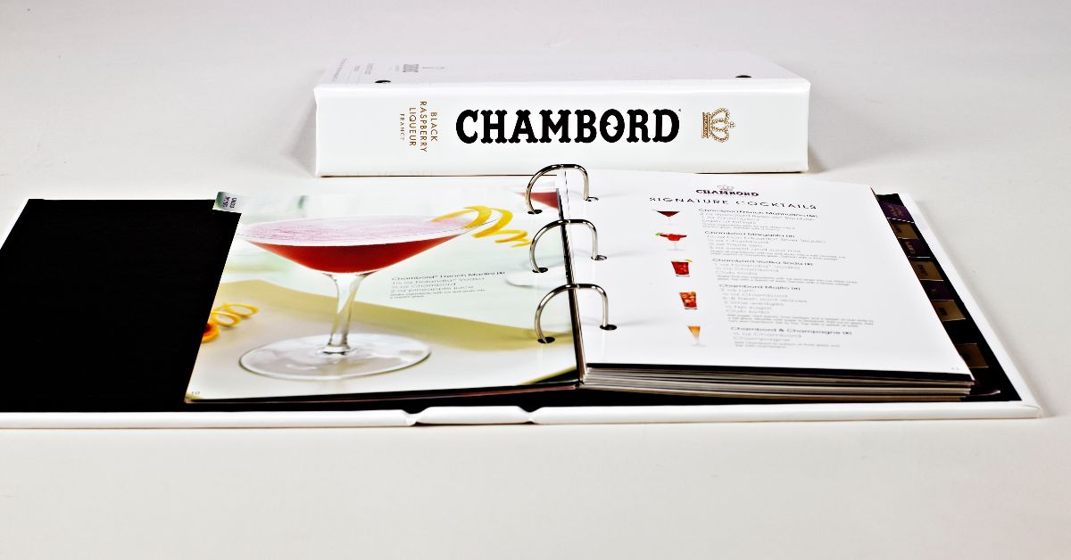 JTSnell's tweet photo. Marketing Kits, Custom Binders & Printing by Sneller #snellercreative #madeinusa #marketingkit #marketing #binder #ringbinder #custombinder #customringbinder #indextab #printing #tabdividers #branding #promotion #advertising #creative #presskit #binderkit https://t.co/owGfdsxbFl https://t.co/MdqGQLK4Aq