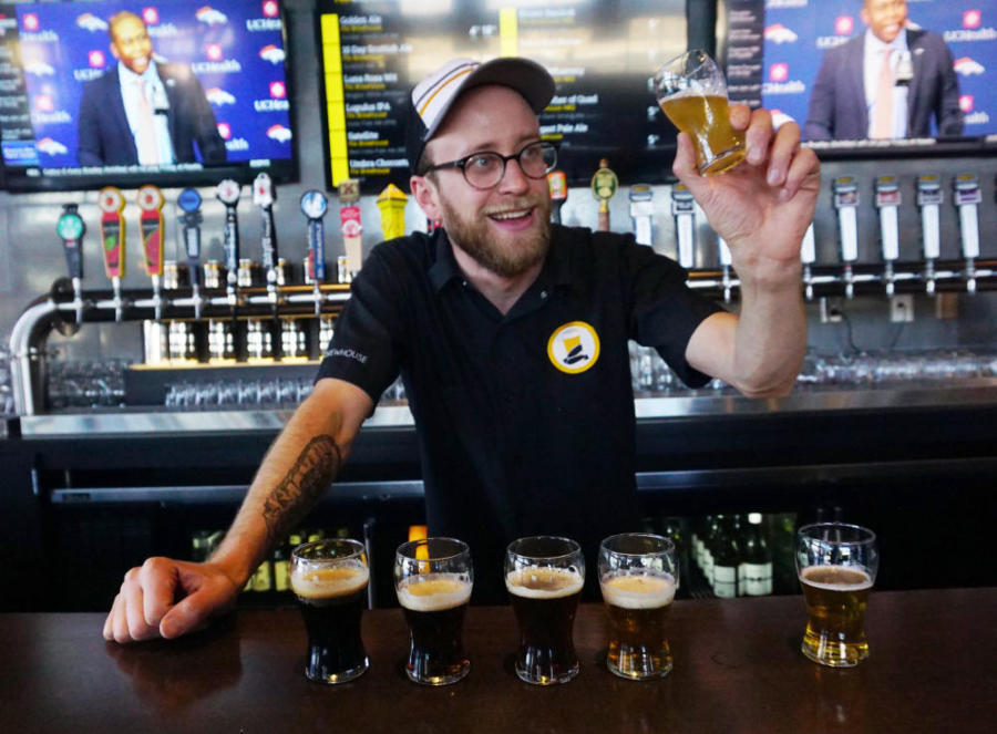 Today's the day! Beer with the Brewer kicks off at 5 PM and we'll be leading a brewery tour at 6 PM!

Want to know more about beer / our brewers / our Baked Spinach Dip? Check out Will's interview here: abqjournal.com/1414853/behind…