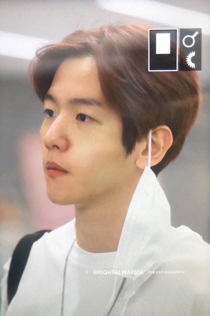 baekhyun’s stubble; a thread