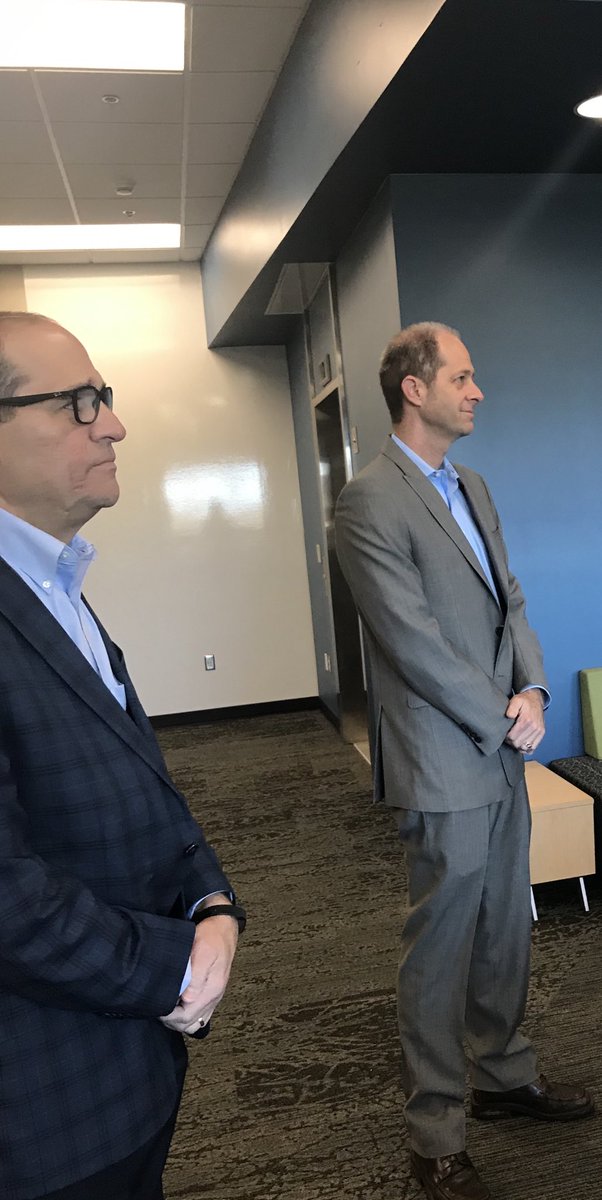 BilleRondinelli's tweet photo. Pittsburgh Contingency visits San Diego schools. Thanks to Devin Vodicka and Katie Martin for their assistance in organizing. Remake Learning in San Diego! #BartRocco #GreggBehr #DevinVodicka #TomRalston https://t.co/Kflgh9BYFo