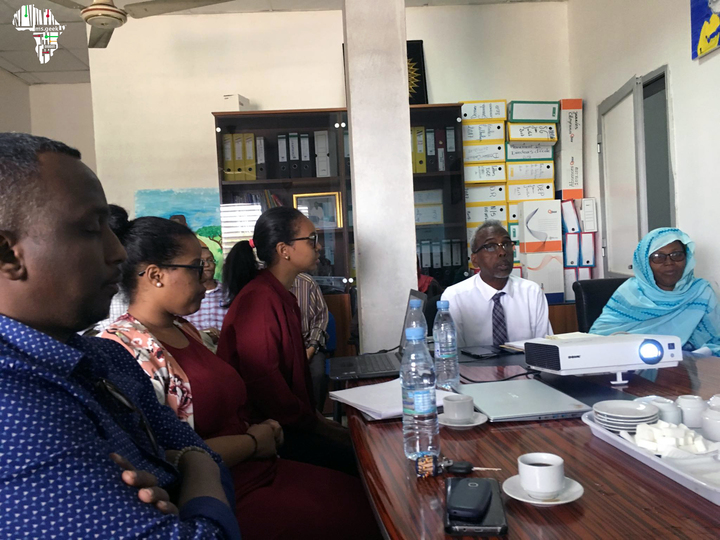 GirlsinICTDjib's tweet photo. Dans le cadre des préparatifs de #MsGeekDjibouti, nous avons eu une réunion aujourd'hui avec M. Abdi Dirir, DG de l’enseignement au @MenfopDjibouti en présence de M. Samatar Abdi,DG du @DjiboutiTechHub et M. Abdourahman Abdo,Directeur des TICS
#Djibouti #MsGeek2020 #MsGeekDJ2020 https://t.co/sFrvrTTzj3