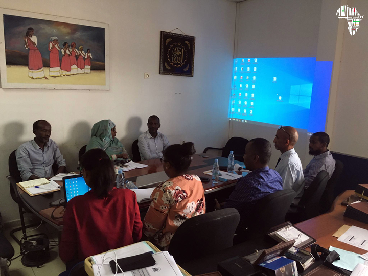 GirlsinICTDjib's tweet photo. Dans le cadre des préparatifs de #MsGeekDjibouti, nous avons eu une réunion aujourd'hui avec M. Abdi Dirir, DG de l’enseignement au @MenfopDjibouti en présence de M. Samatar Abdi,DG du @DjiboutiTechHub et M. Abdourahman Abdo,Directeur des TICS
#Djibouti #MsGeek2020 #MsGeekDJ2020 https://t.co/sFrvrTTzj3