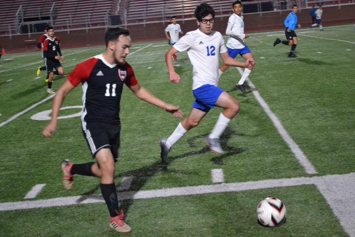 lorenzo_tijer12's tweet photo. Phs boys soccer team #phs #phslobos https://t.co/UseDK9GTj1
