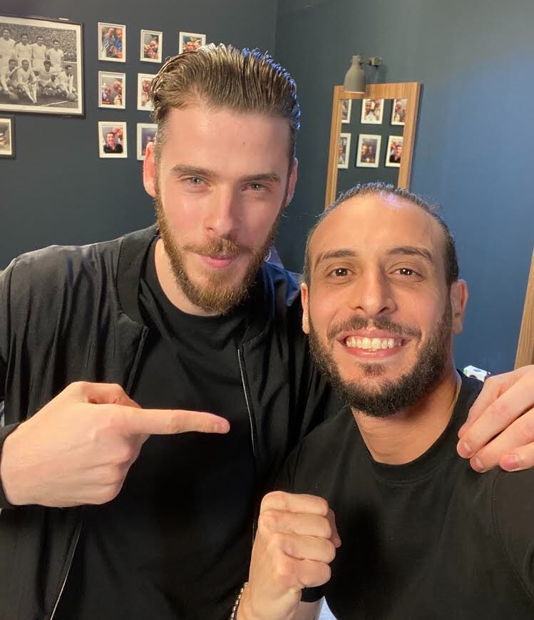 Nsoo7y's tweet photo. THE ONE &amp; ONLY @D_DeGea 

قبل ما أقابله كنت بحبه ... بعد ما قابلته أصبحت بيييييييييج فان ... شخصية فعلا رهيبة 😄

وكمان طلع اووووووتاكو 🤪🍥 https://t.co/IuyyTIfbXQ