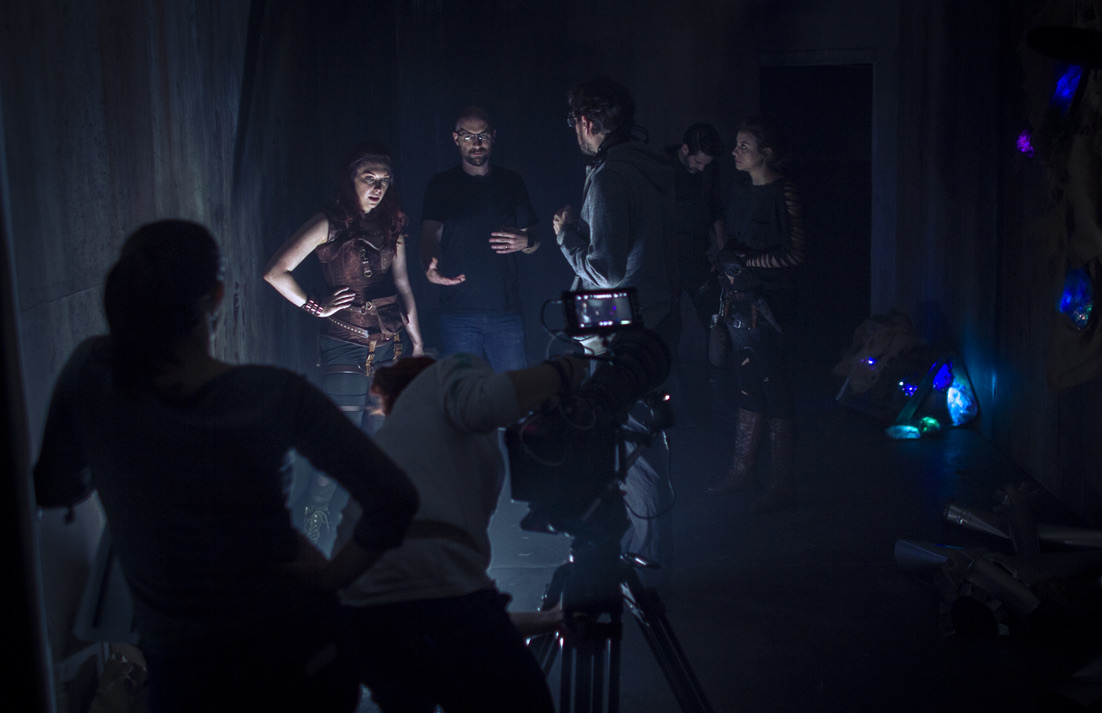 If you like female-led sci-fi, rejoice! <a href="/TheLongDig/">The Long Dig</a> is finally out in the world!! Congrats <a href="/HackettKate/">Kate Hackett</a> <a href="/StoryTom/">StoryTom</a> 

Watch on <a href="/FGNMag/">FangirlNation</a>: fangirlnation.com/2020/02/04/fan…