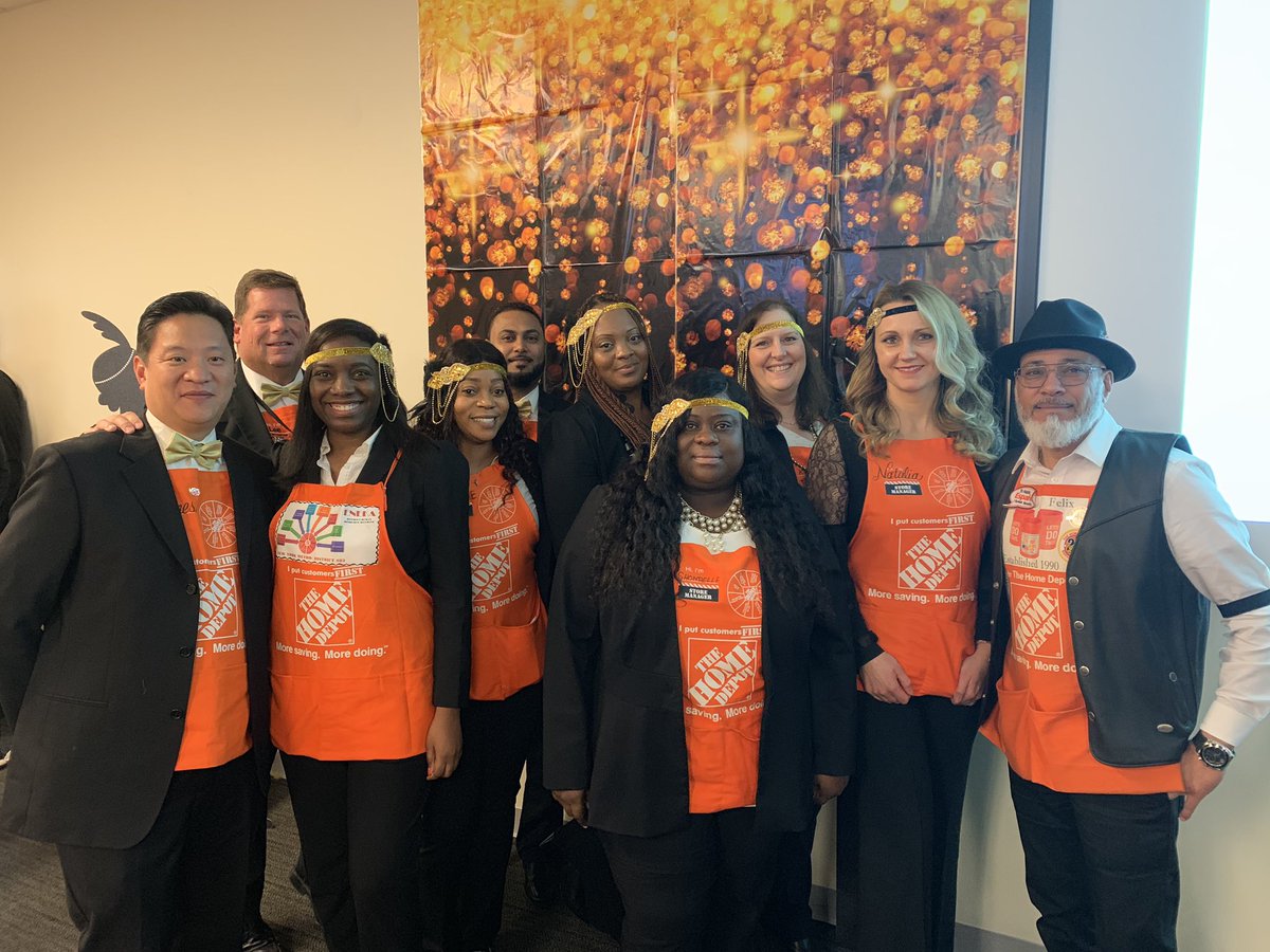 D82 committing to being “AcesintheRightPlaces” for 2020 #AcesNYM. Go Team Go!! 👍🏼👌🎊🎊 @hdbosslady @D82_Services @Miss_T_Holland @UnetteT @FelixRamirezD82 @NataliaNaralia @monticup @JamesEng16 @BittanTb @JahnJoyce @nyyroro