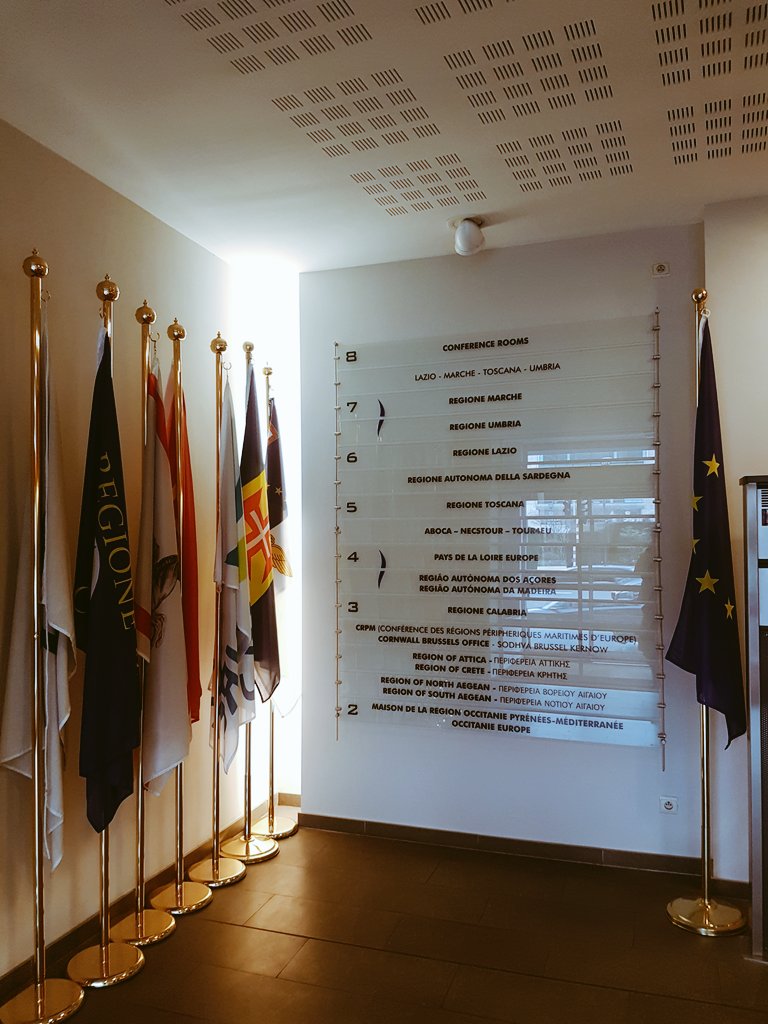 Exxtra_EU's tweet photo. 🏆 #Milestone1 @Exxtra_EU #ESCP4x completed! Really great meeting where we presented our #clusters strengths & started identifying key criteria for joint activities.
@DITECFER @CensecD @BTSRailSaxony @Pole_iTrans @MafexSpain @Railgrup @ARUScluster Thanks @ToscanaBXL for hosting! https://t.co/FlHWPPu4VX
