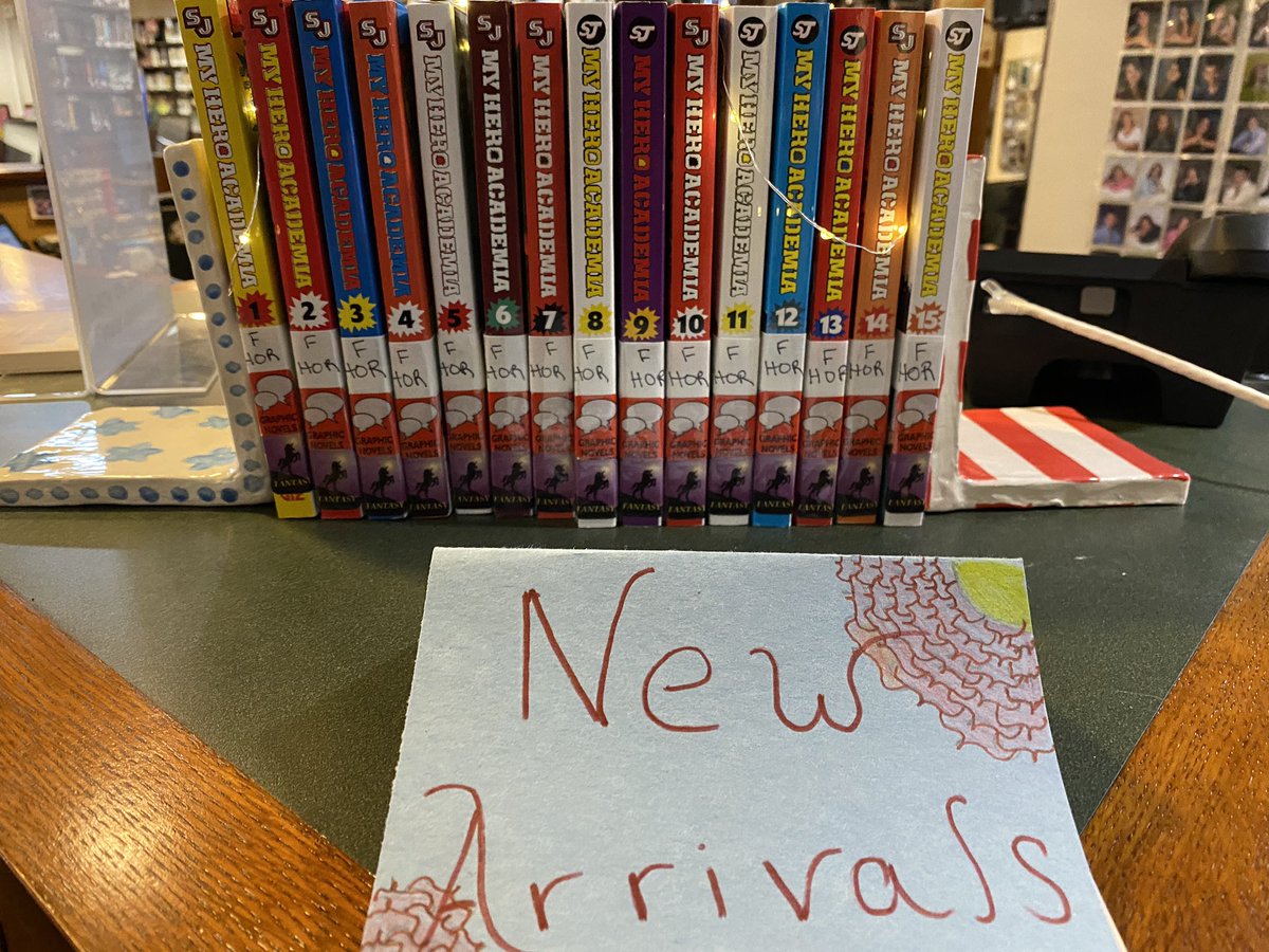FHSLibrary1906's tweet photo. #DevilsRead #GraphicNovels #MyHeroAcademia https://t.co/49oNxIFkIw