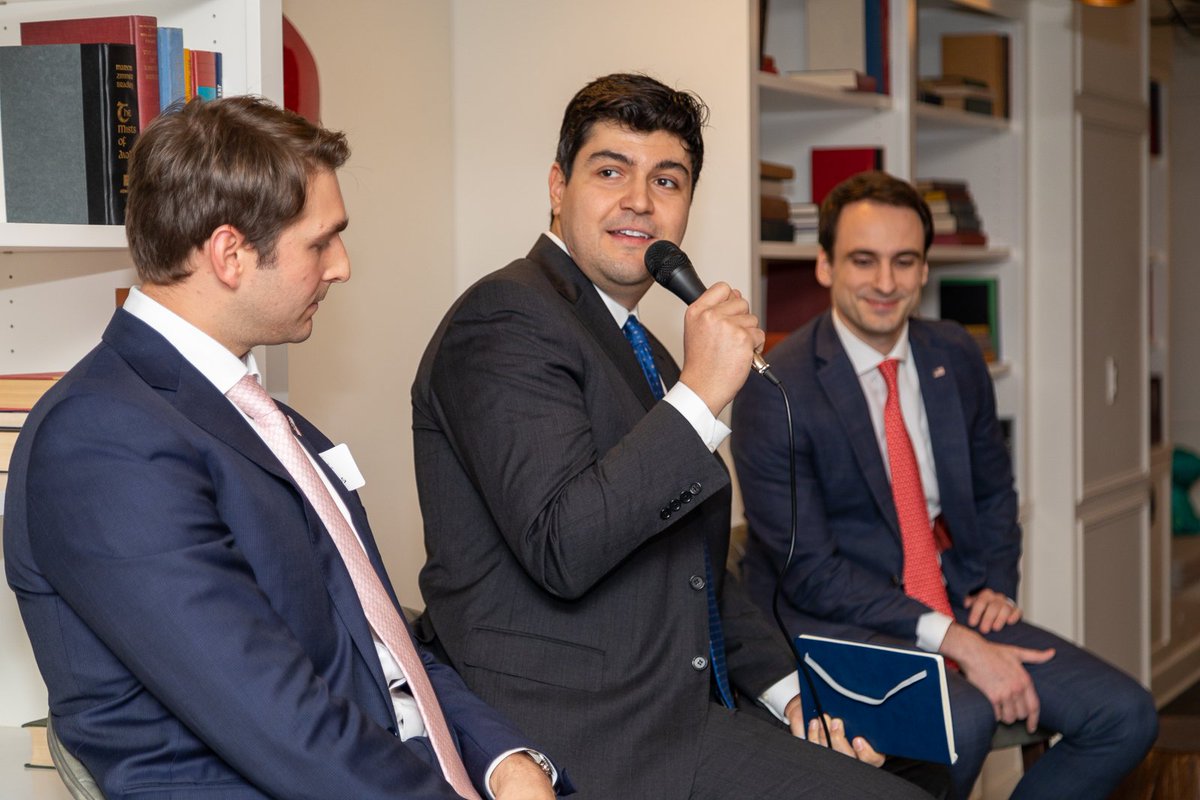 PeterPolydor's tweet photo. It was a full house last night for @THI_OneGreece Speaker Series and it was great discussing the future with @USCTO Michael Kratsios. His office is hard at work creating policies to support innovation and protect citizens. https://t.co/bNDGw33l87