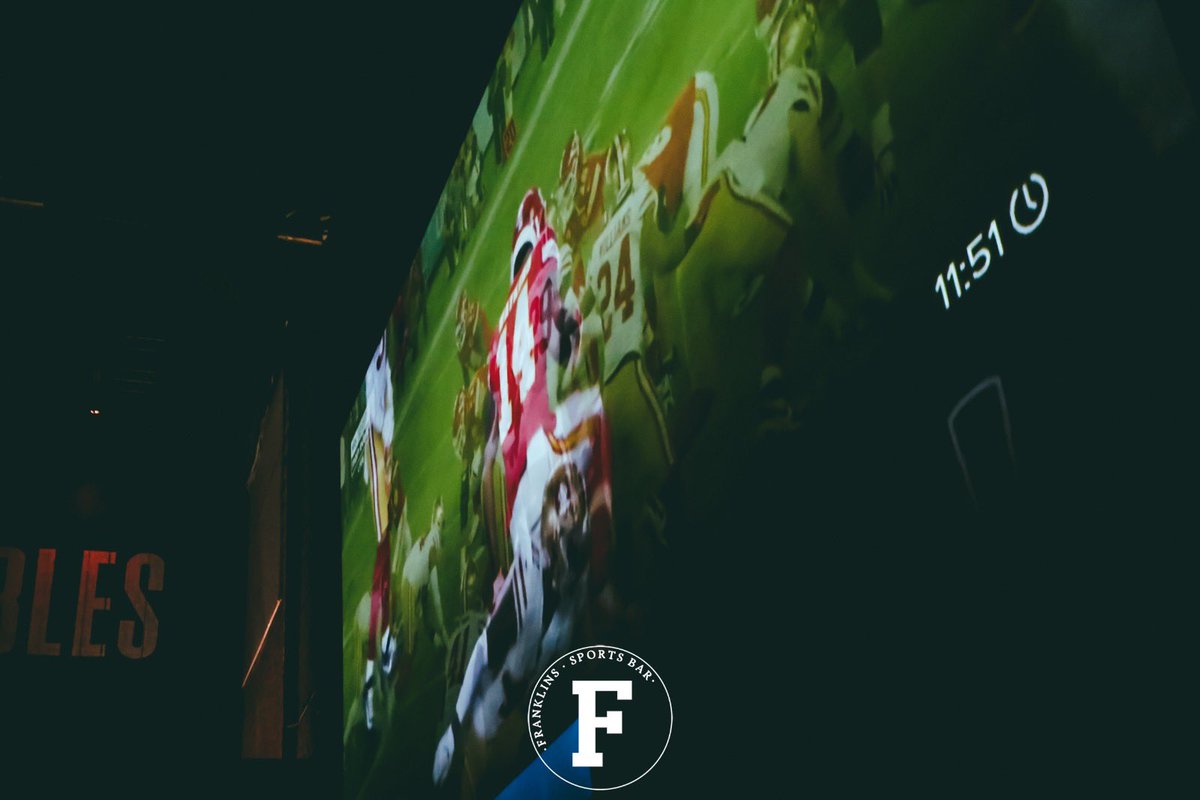 #Franklins Super Bowl Watch Party with a visit from <a href="/BelfastGiants/">Belfast Giants</a> 👏🏻🍺 #FranklinsBelfast #BelfastGiants